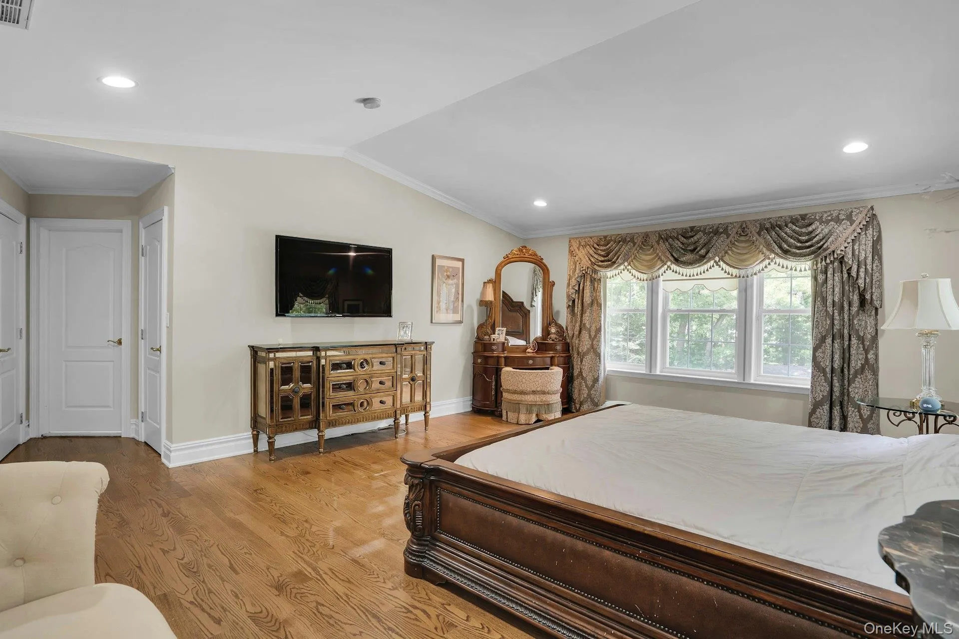 7 Dorm Court, Brookhaven, NY, 5 Bedrooms Bedrooms, 10 Rooms Rooms,2 BathroomsBathrooms,Residential,For Rent,Dorm,0,1030274 7 Dorm Court, Brookhaven, NY, 5 Bedrooms Bedrooms, 10 Rooms Rooms,2 BathroomsBathrooms,Residential,For Rent,Dorm,0,1030274
