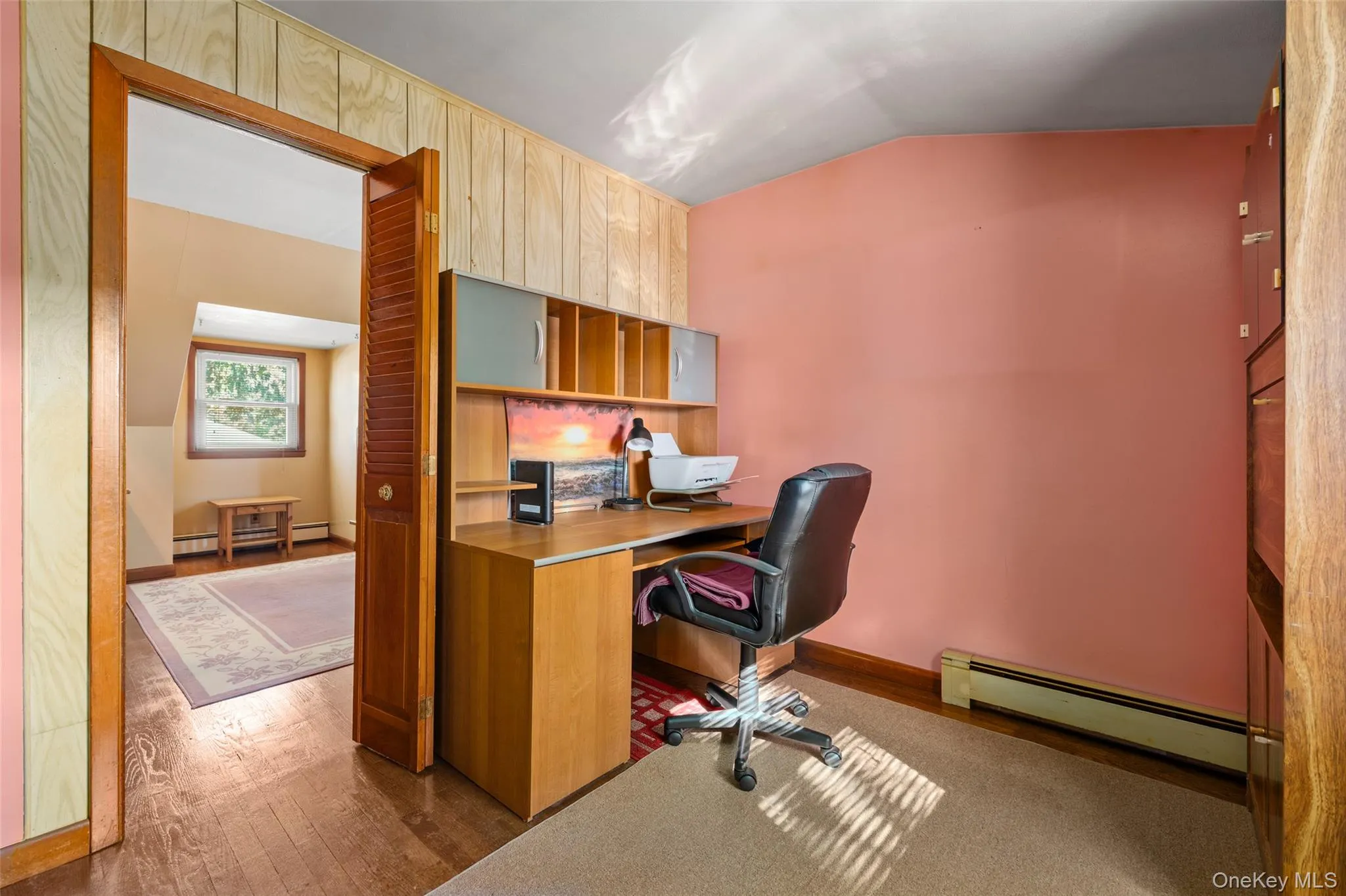 Office or dressing Room Office or dressing Room