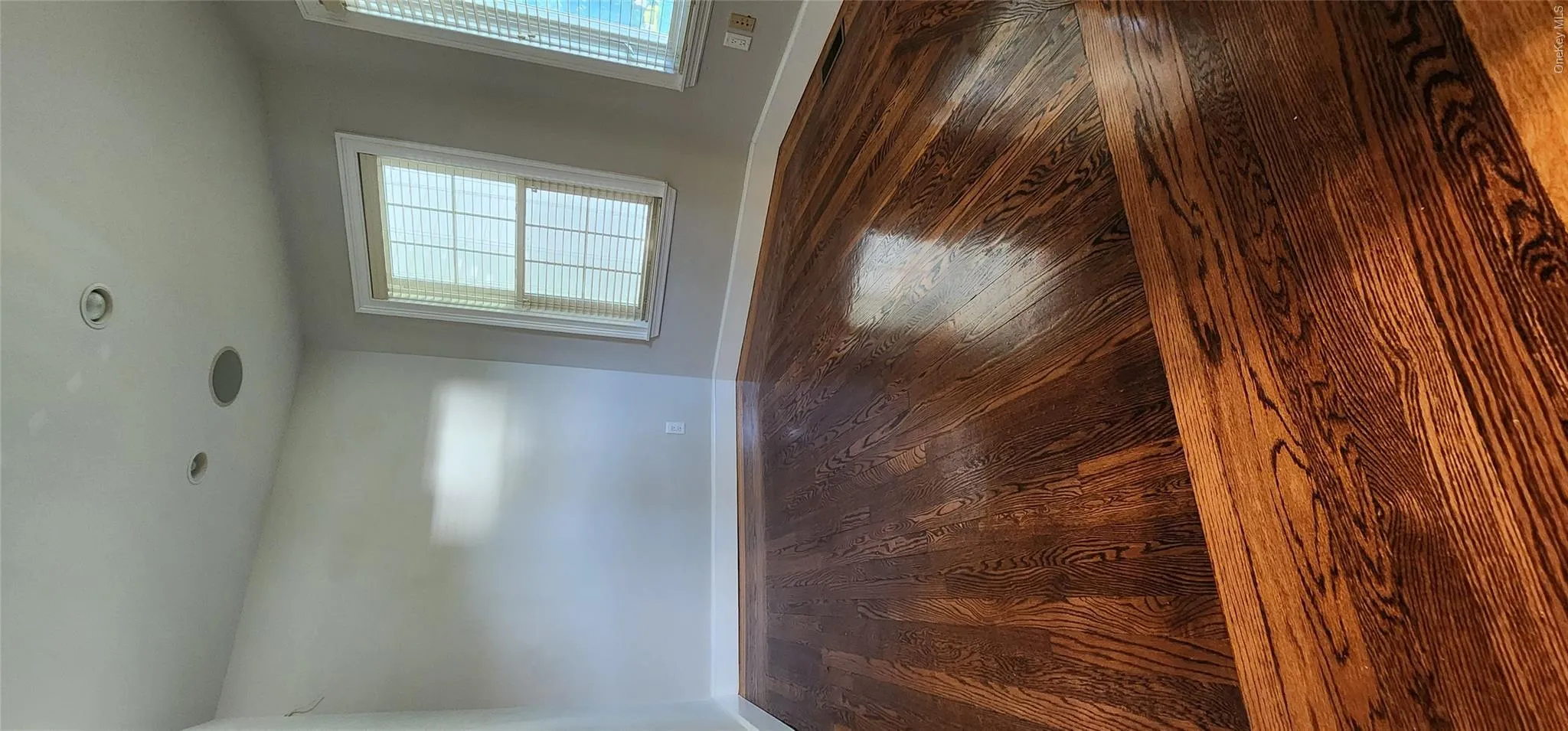 209 Route 32, Woodbury, NY, 1 Bedroom Bedrooms, 3 Rooms Rooms,1 BathroomBathrooms,Residential Lease,For Rent,Route 32,0,1030285 209 Route 32, Woodbury, NY, 1 Bedroom Bedrooms, 3 Rooms Rooms,1 BathroomBathrooms,Residential Lease,For Rent,Route 32,0,1030285