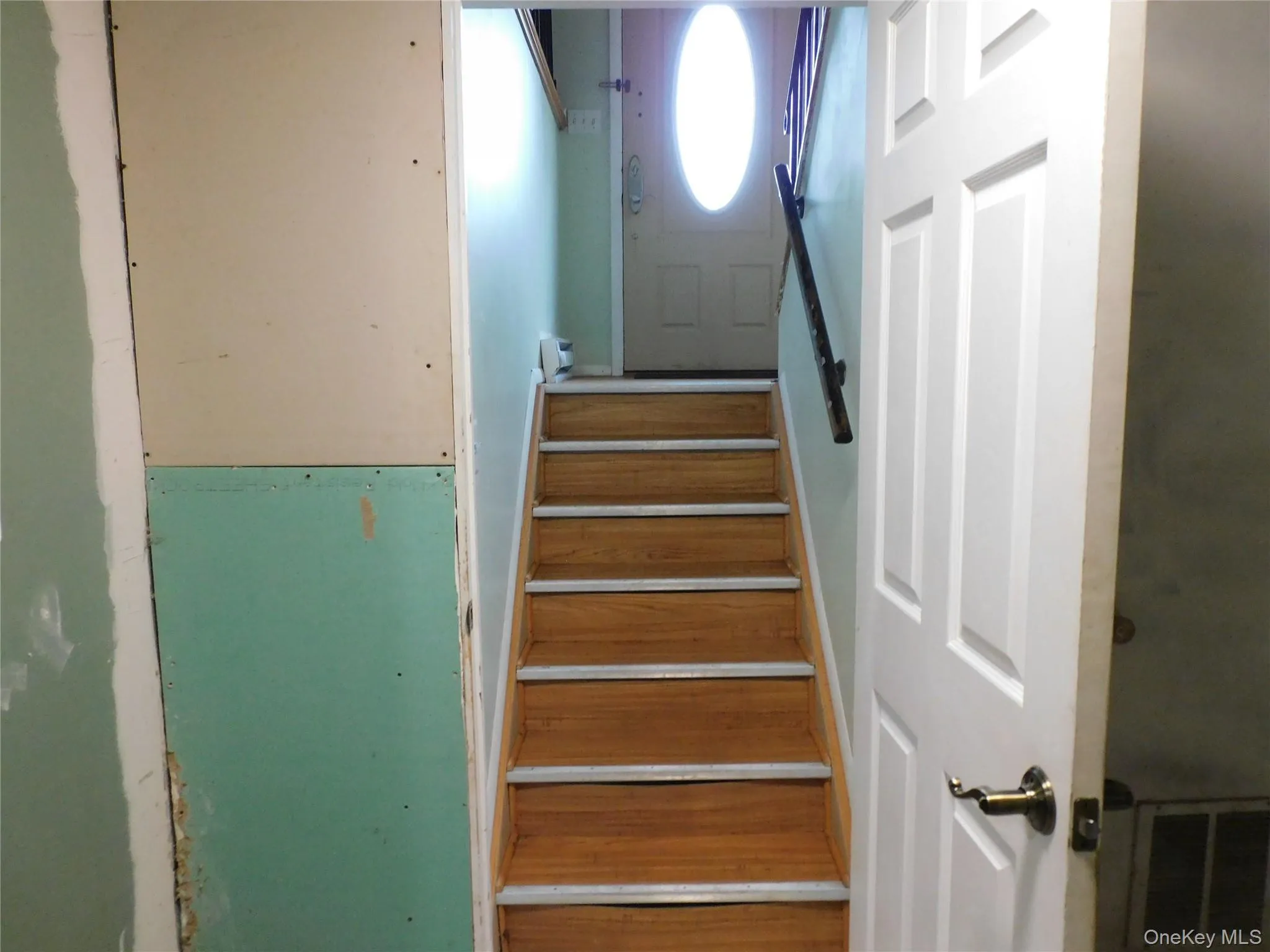 30 Kelly Avenue, Liberty, NY, 3 Bedrooms Bedrooms, 5 Rooms Rooms,2 BathroomsBathrooms,Residential,For Rent,Kelly,0,1030286 30 Kelly Avenue, Liberty, NY, 3 Bedrooms Bedrooms, 5 Rooms Rooms,2 BathroomsBathrooms,Residential,For Rent,Kelly,0,1030286
