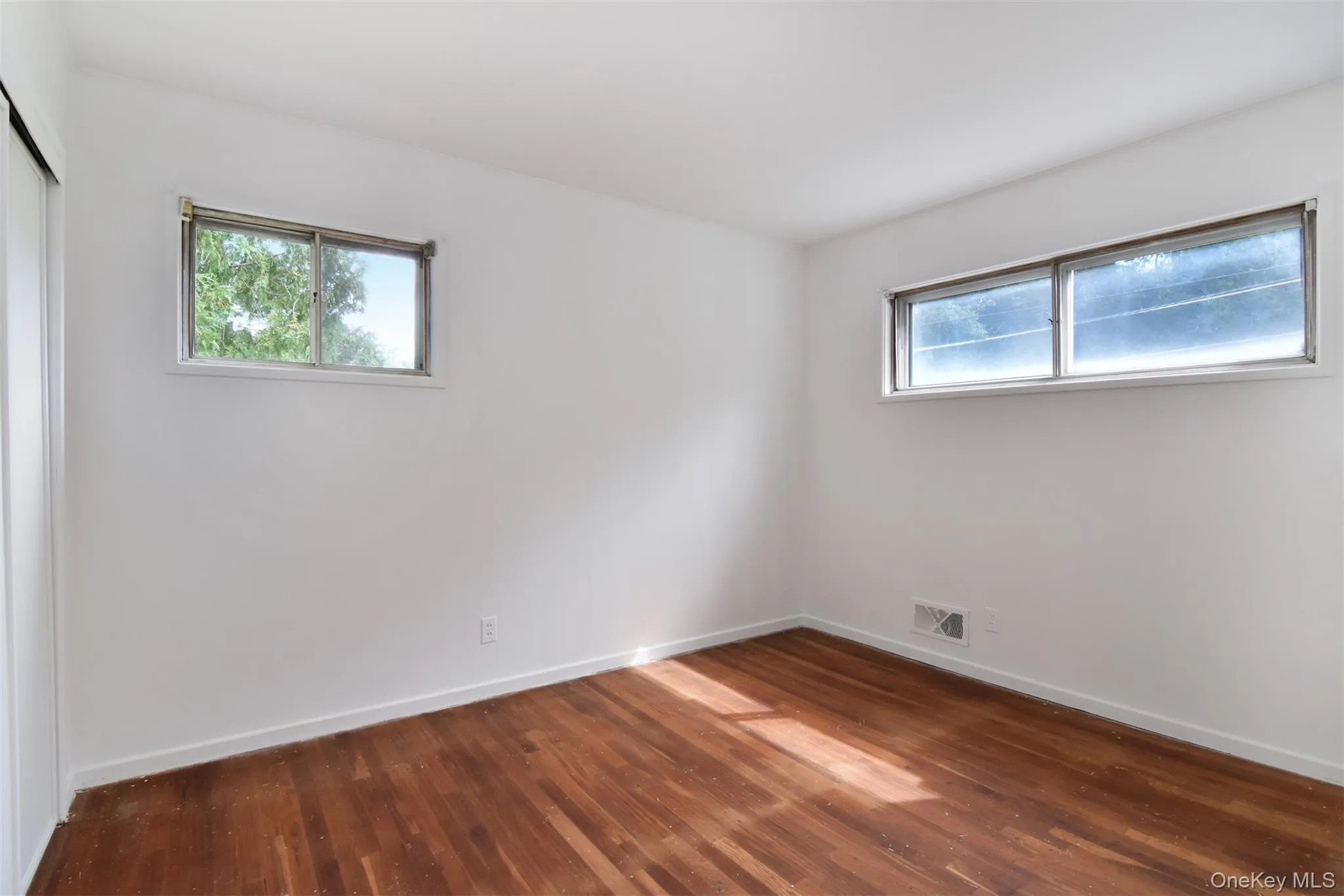 582 Washington Avenue, Mount Pleasant, NY, 3 Bedrooms Bedrooms, 6 Rooms Rooms,1 BathroomBathrooms,Residential,For Rent,Washington,0,1030292 582 Washington Avenue, Mount Pleasant, NY, 3 Bedrooms Bedrooms, 6 Rooms Rooms,1 BathroomBathrooms,Residential,For Rent,Washington,0,1030292