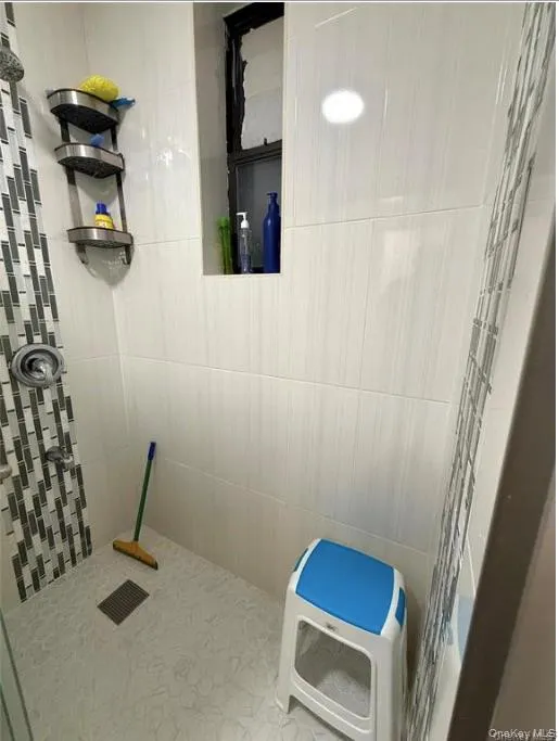 7261 Shore Road, New York, NY, 1 Bedroom Bedrooms, 4 Rooms Rooms,1 BathroomBathrooms,Residential,For Rent,Shore,0,1030299 7261 Shore Road, New York, NY, 1 Bedroom Bedrooms, 4 Rooms Rooms,1 BathroomBathrooms,Residential,For Rent,Shore,0,1030299
