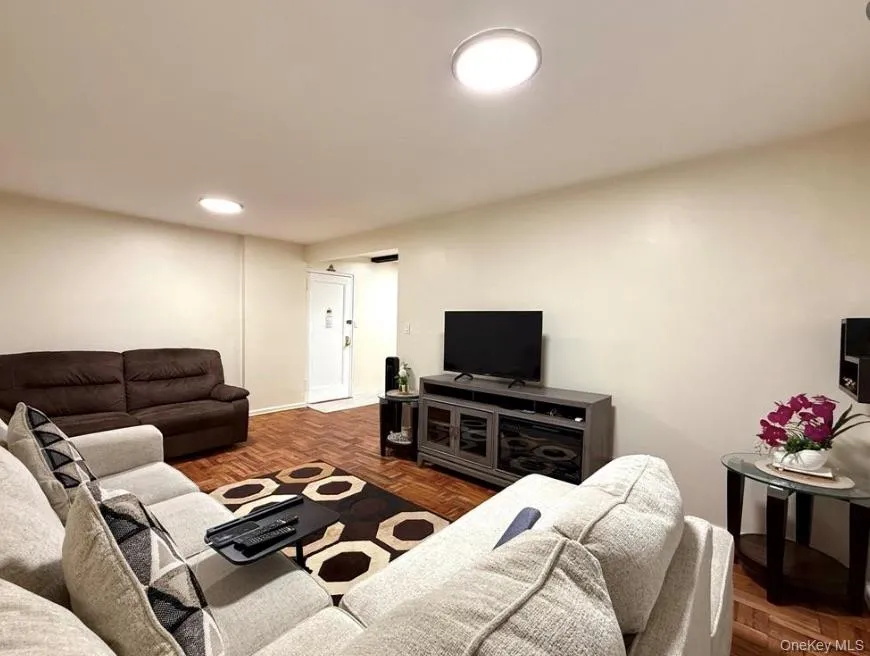 7261 Shore Road, New York, NY, 1 Bedroom Bedrooms, 4 Rooms Rooms,1 BathroomBathrooms,Residential,For Rent,Shore,0,1030299 7261 Shore Road, New York, NY, 1 Bedroom Bedrooms, 4 Rooms Rooms,1 BathroomBathrooms,Residential,For Rent,Shore,0,1030299
