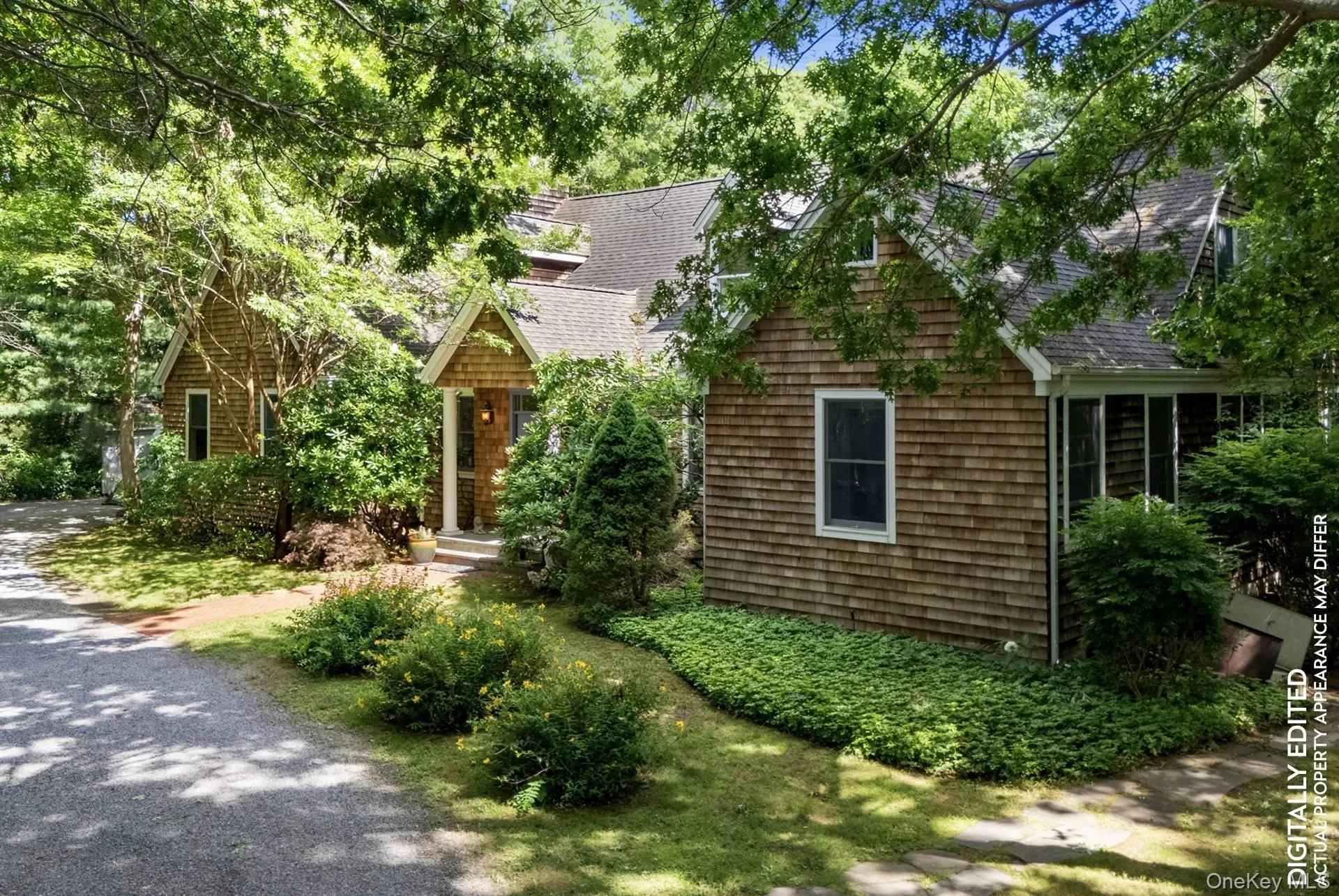 111 Merchants Path, Southampton, New York 11963