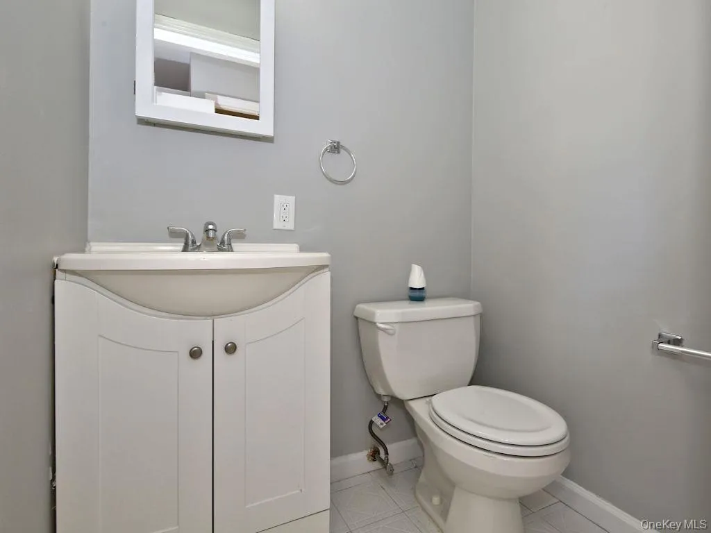 33 Summit Avenue, Rye City, NY, 3 Bedrooms Bedrooms, 5 Rooms Rooms,1 BathroomBathrooms,Residential Lease,For Rent,Summit,0,1030314 33 Summit Avenue, Rye City, NY, 3 Bedrooms Bedrooms, 5 Rooms Rooms,1 BathroomBathrooms,Residential Lease,For Rent,Summit,0,1030314