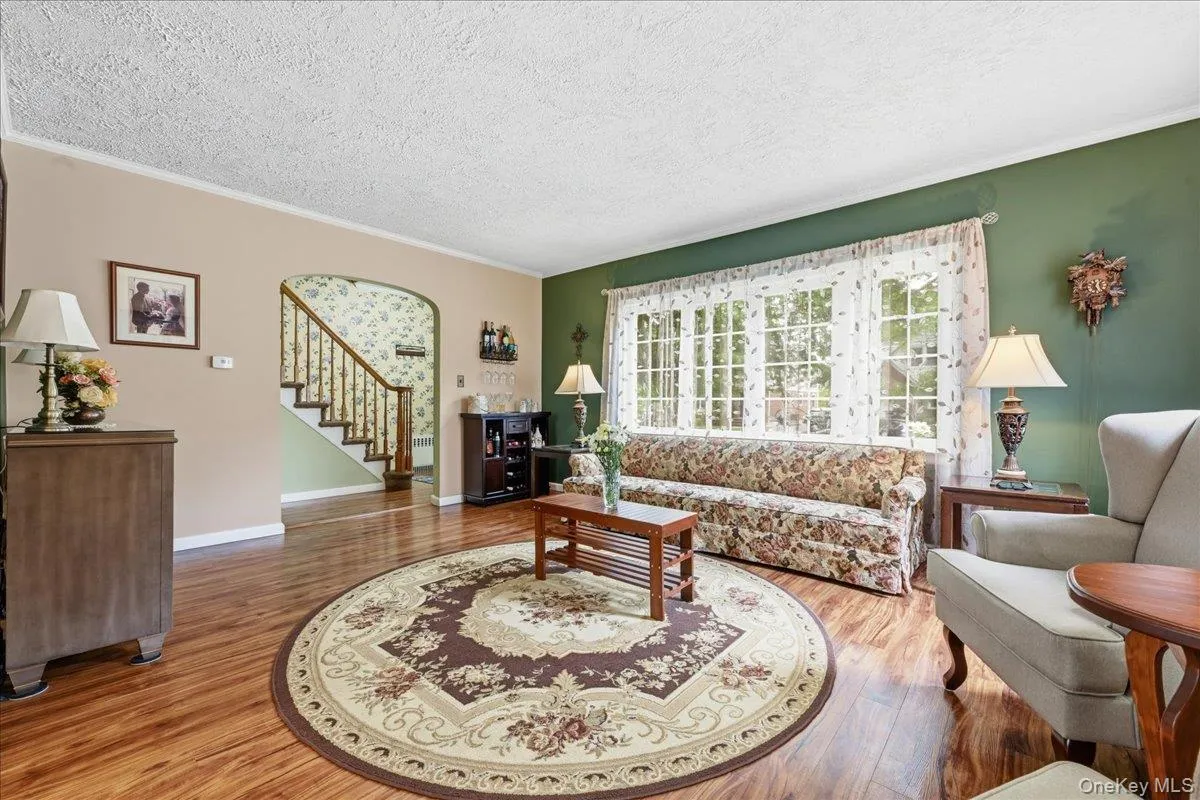 166 Beech Street, Hempstead, NY, 4 Bedrooms Bedrooms, 10 Rooms Rooms,3 BathroomsBathrooms,Residential,For Rent,Beech,0,1030315 166 Beech Street, Hempstead, NY, 4 Bedrooms Bedrooms, 10 Rooms Rooms,3 BathroomsBathrooms,Residential,For Rent,Beech,0,1030315