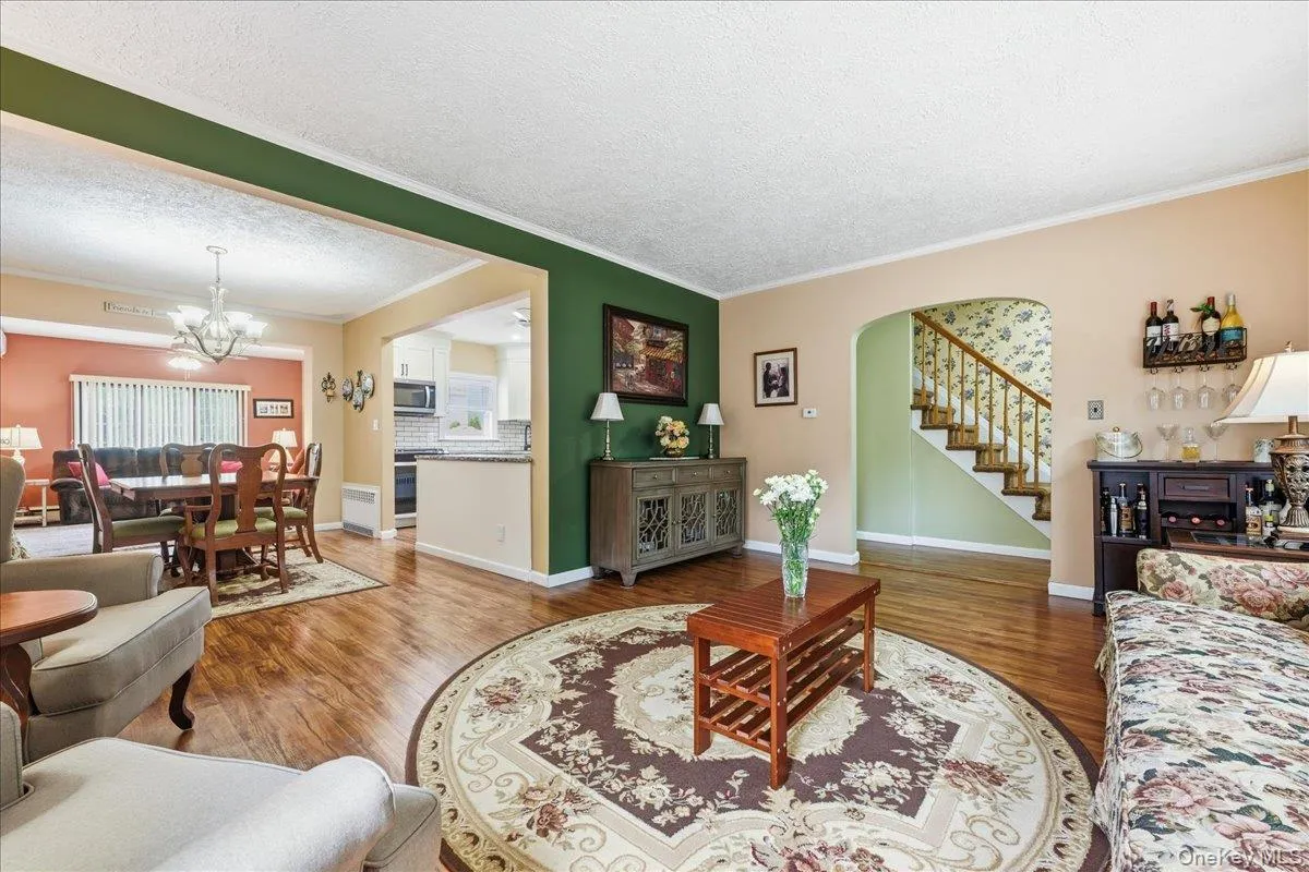 166 Beech Street, Hempstead, NY, 4 Bedrooms Bedrooms, 10 Rooms Rooms,3 BathroomsBathrooms,Residential,For Rent,Beech,0,1030315 166 Beech Street, Hempstead, NY, 4 Bedrooms Bedrooms, 10 Rooms Rooms,3 BathroomsBathrooms,Residential,For Rent,Beech,0,1030315