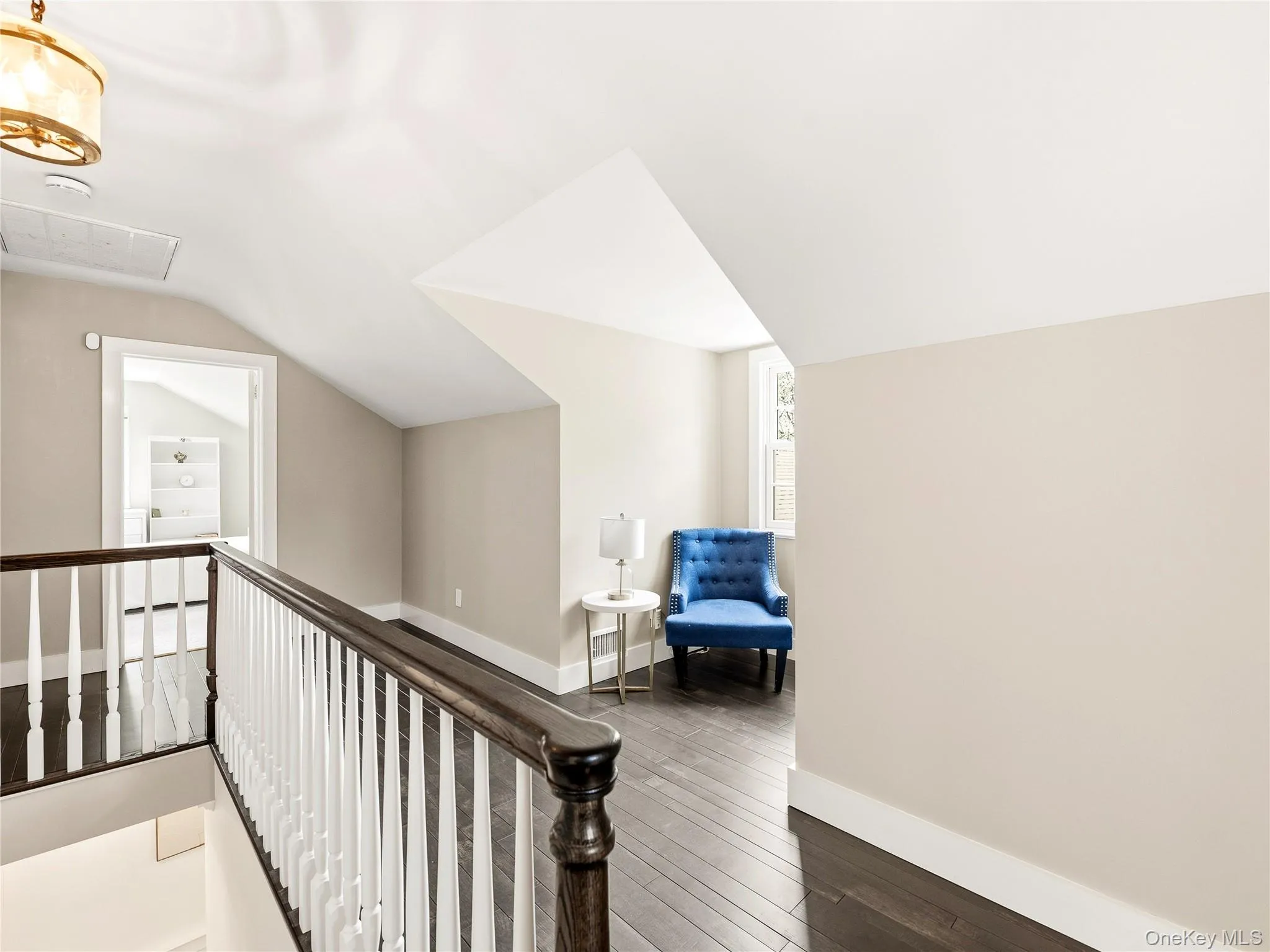 278 Stewart Avenue, North Hempstead, NY, 4 Bedrooms Bedrooms, 9 Rooms Rooms,3 BathroomsBathrooms,Residential,For Rent,Stewart,0,1030322 278 Stewart Avenue, North Hempstead, NY, 4 Bedrooms Bedrooms, 9 Rooms Rooms,3 BathroomsBathrooms,Residential,For Rent,Stewart,0,1030322