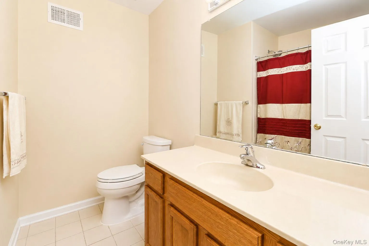116 Barr Lane, Monroe, NY, 3 Bedrooms Bedrooms, 10 Rooms Rooms,2 BathroomsBathrooms,Residential,For Rent,Barr,0,1030324 116 Barr Lane, Monroe, NY, 3 Bedrooms Bedrooms, 10 Rooms Rooms,2 BathroomsBathrooms,Residential,For Rent,Barr,0,1030324
