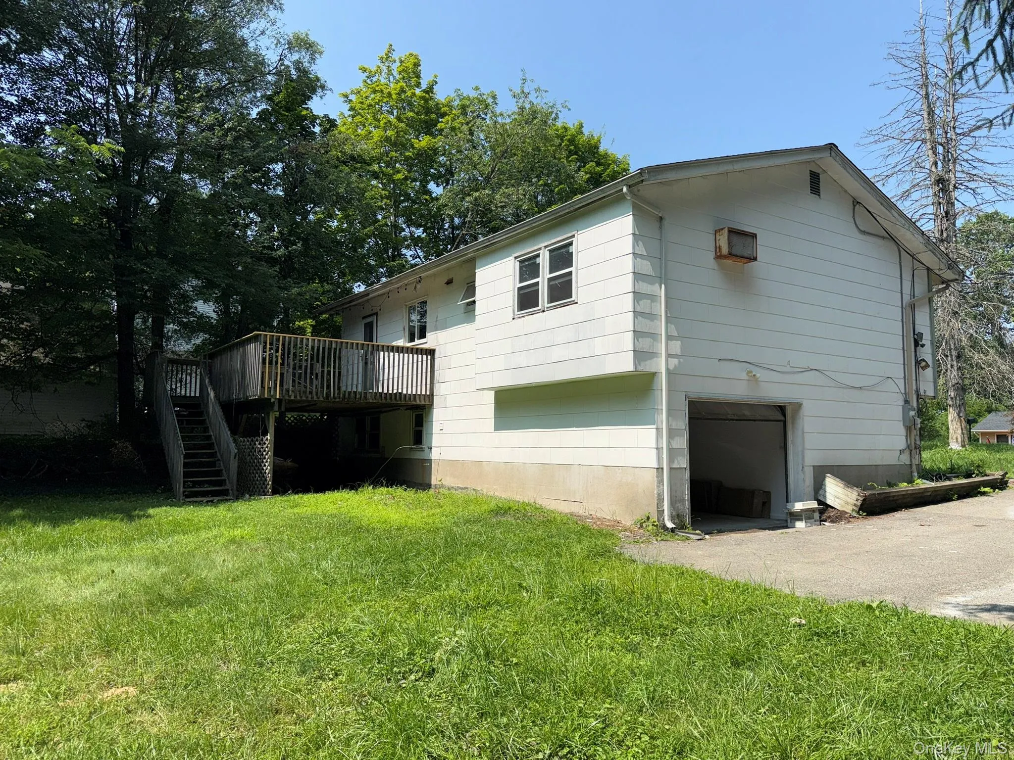 246 Skyline Drive, Woodbury, NY, 4 Bedrooms Bedrooms, 7 Rooms Rooms,1 BathroomBathrooms,Residential,For Rent,Skyline,0,1030332 246 Skyline Drive, Woodbury, NY, 4 Bedrooms Bedrooms, 7 Rooms Rooms,1 BathroomBathrooms,Residential,For Rent,Skyline,0,1030332