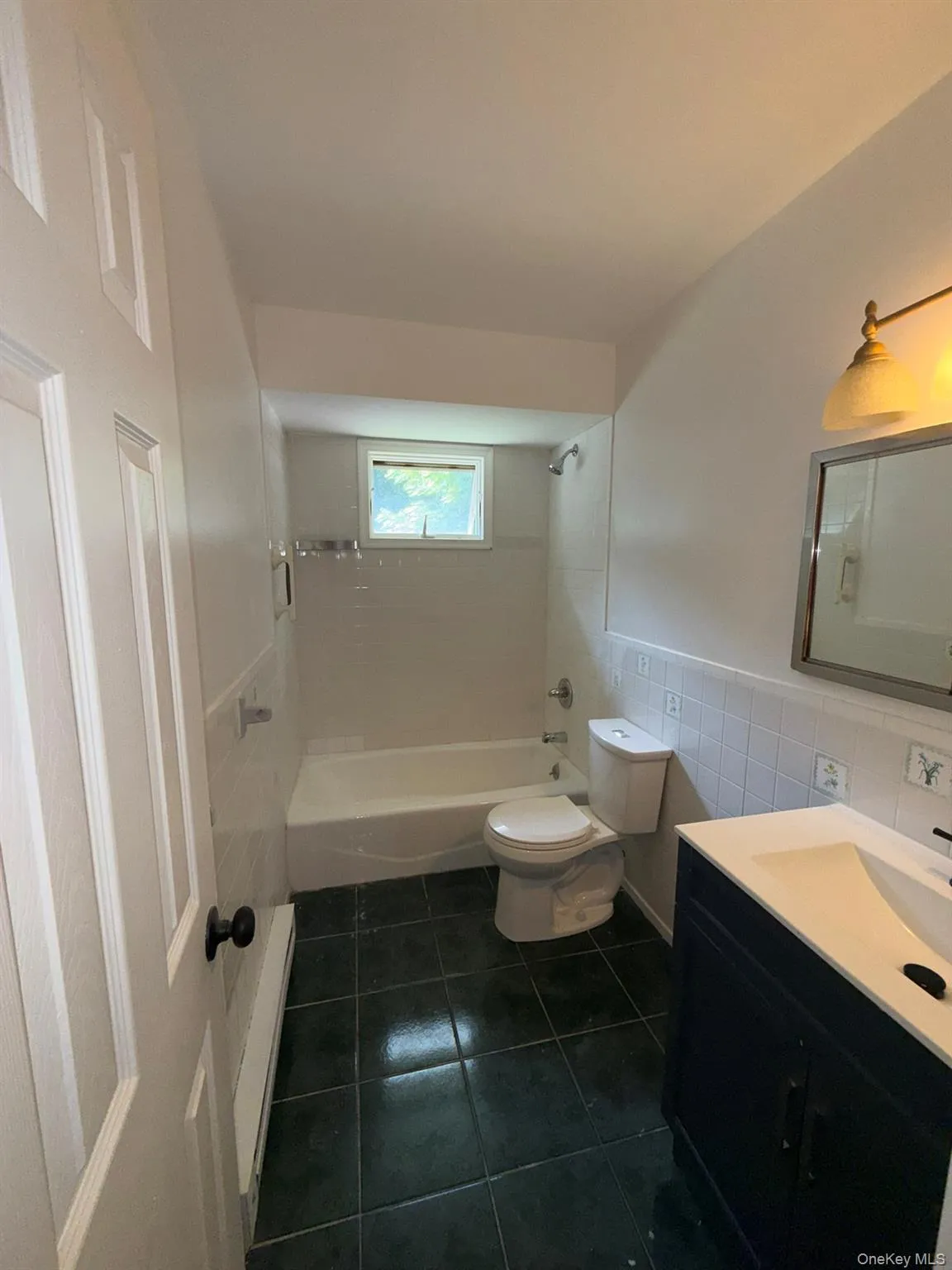 246 Skyline Drive, Woodbury, NY, 4 Bedrooms Bedrooms, 7 Rooms Rooms,1 BathroomBathrooms,Residential,For Rent,Skyline,0,1030332 246 Skyline Drive, Woodbury, NY, 4 Bedrooms Bedrooms, 7 Rooms Rooms,1 BathroomBathrooms,Residential,For Rent,Skyline,0,1030332