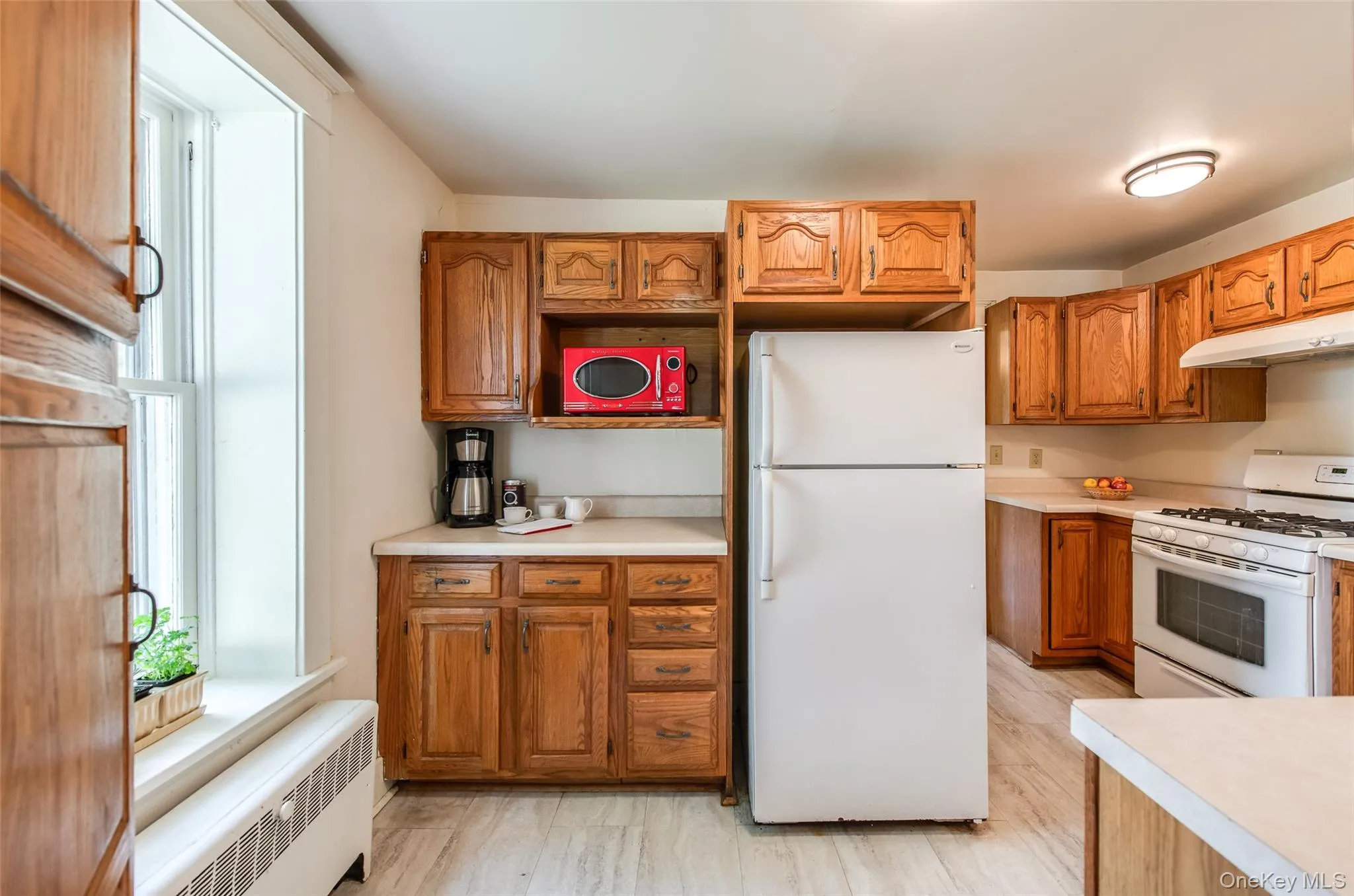 46 Parsonage Street, Rhinebeck, NY, 3 Bedrooms Bedrooms, 8 Rooms Rooms,1 BathroomBathrooms,Residential,For Rent,Parsonage,0,1030333 46 Parsonage Street, Rhinebeck, NY, 3 Bedrooms Bedrooms, 8 Rooms Rooms,1 BathroomBathrooms,Residential,For Rent,Parsonage,0,1030333