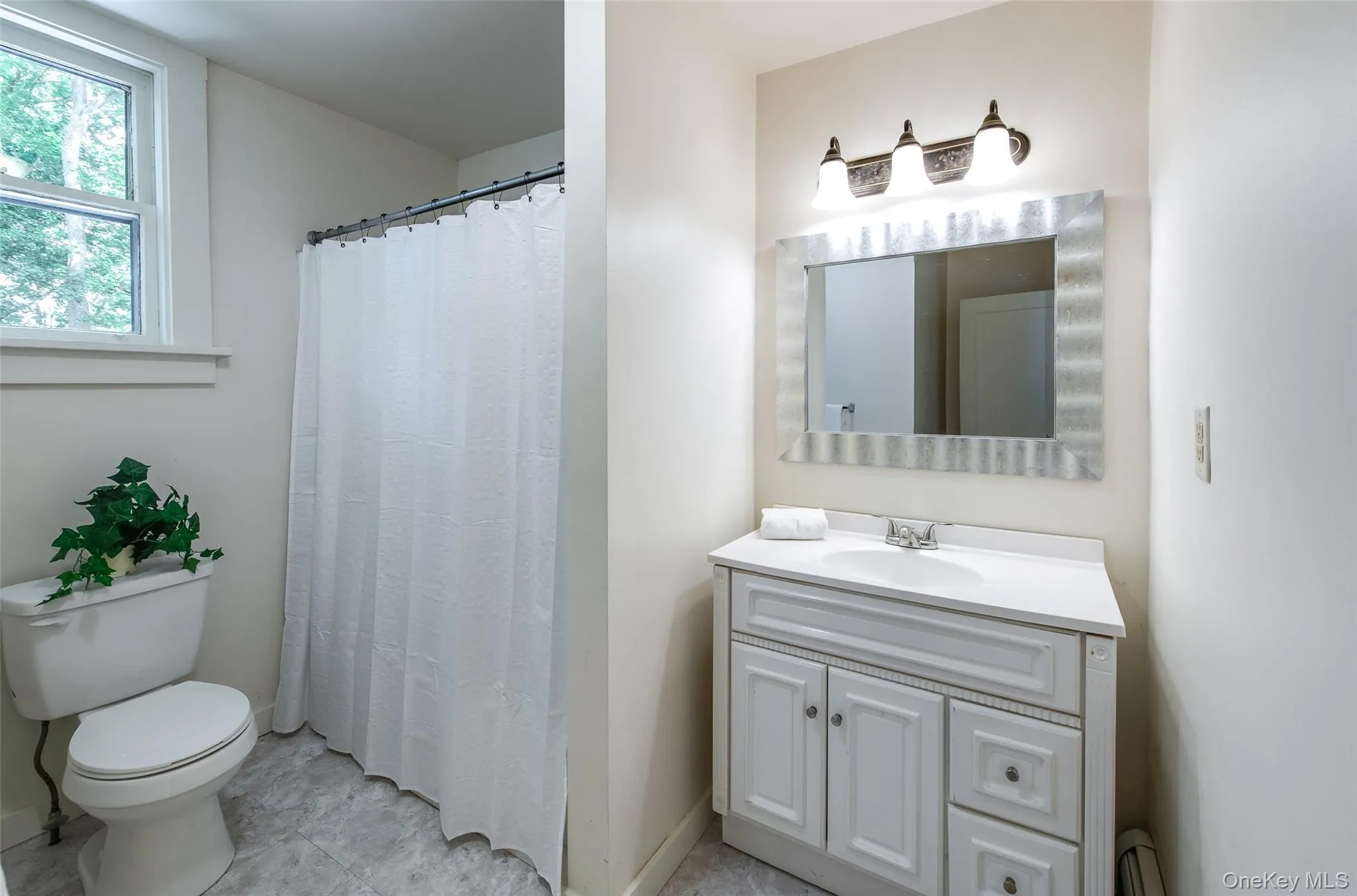 46 Parsonage Street, Rhinebeck, NY, 3 Bedrooms Bedrooms, 8 Rooms Rooms,1 BathroomBathrooms,Residential,For Rent,Parsonage,0,1030333 46 Parsonage Street, Rhinebeck, NY, 3 Bedrooms Bedrooms, 8 Rooms Rooms,1 BathroomBathrooms,Residential,For Rent,Parsonage,0,1030333