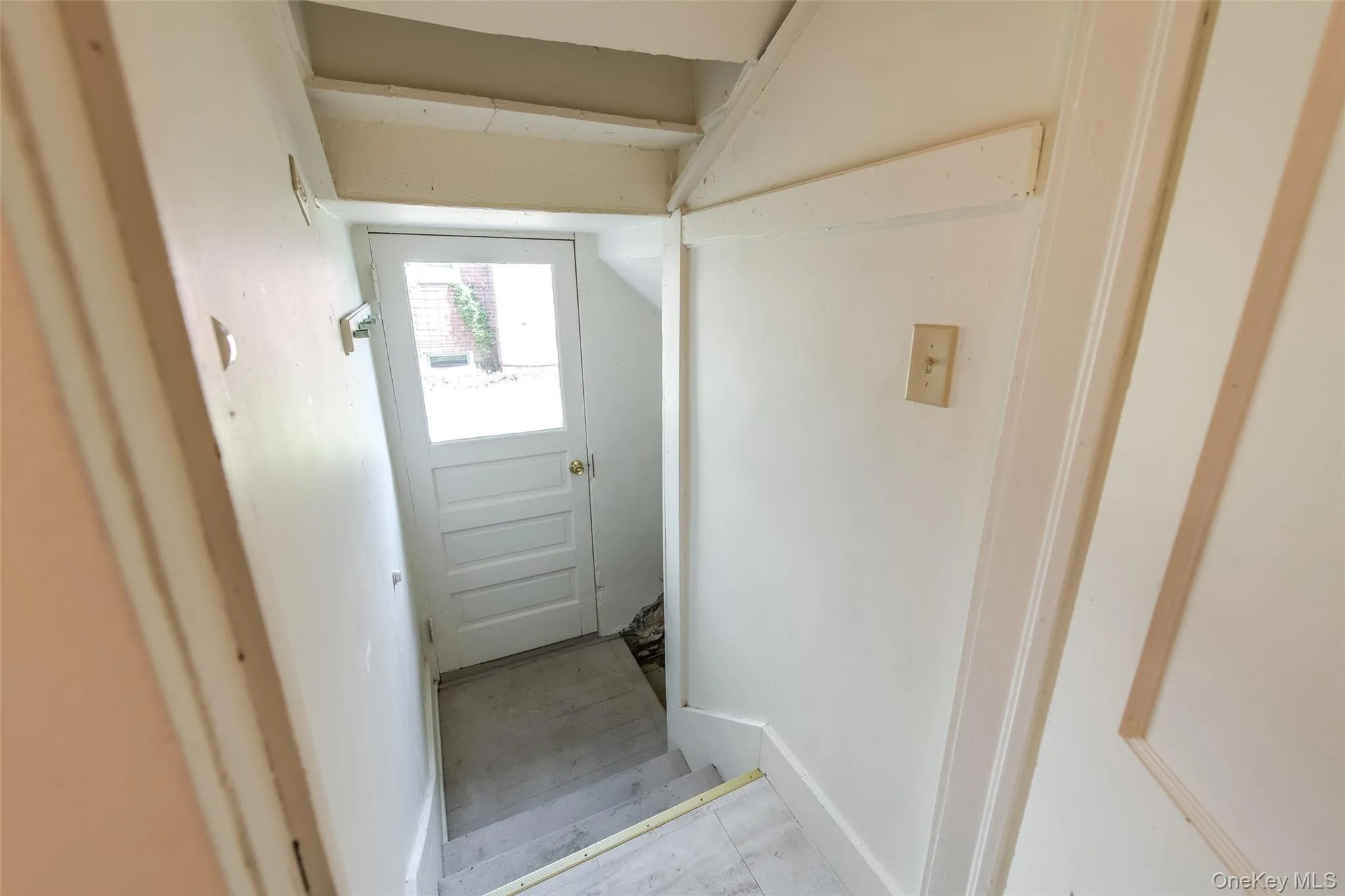 46 Parsonage Street, Rhinebeck, NY, 3 Bedrooms Bedrooms, 8 Rooms Rooms,1 BathroomBathrooms,Residential,For Rent,Parsonage,0,1030333 46 Parsonage Street, Rhinebeck, NY, 3 Bedrooms Bedrooms, 8 Rooms Rooms,1 BathroomBathrooms,Residential,For Rent,Parsonage,0,1030333