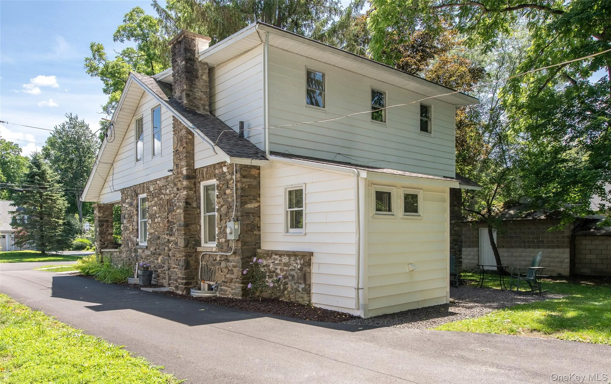 46 Parsonage Street, Rhinebeck, NY, 3 Bedrooms Bedrooms, 8 Rooms Rooms,1 BathroomBathrooms,Residential,For Rent,Parsonage,0,1030333 46 Parsonage Street, Rhinebeck, NY, 3 Bedrooms Bedrooms, 8 Rooms Rooms,1 BathroomBathrooms,Residential,For Rent,Parsonage,0,1030333