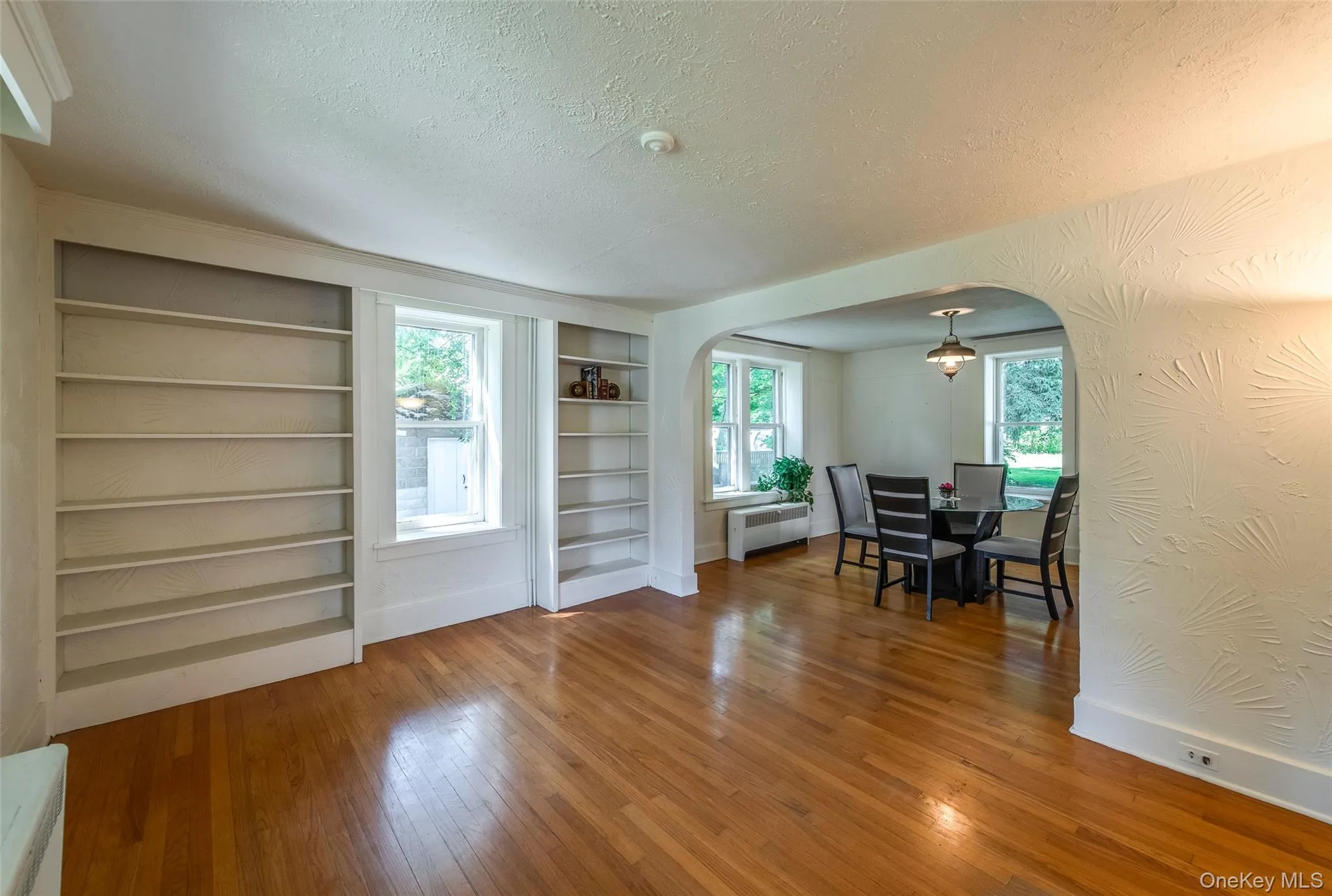 46 Parsonage Street, Rhinebeck, NY, 3 Bedrooms Bedrooms, 8 Rooms Rooms,1 BathroomBathrooms,Residential,For Rent,Parsonage,0,1030333 46 Parsonage Street, Rhinebeck, NY, 3 Bedrooms Bedrooms, 8 Rooms Rooms,1 BathroomBathrooms,Residential,For Rent,Parsonage,0,1030333