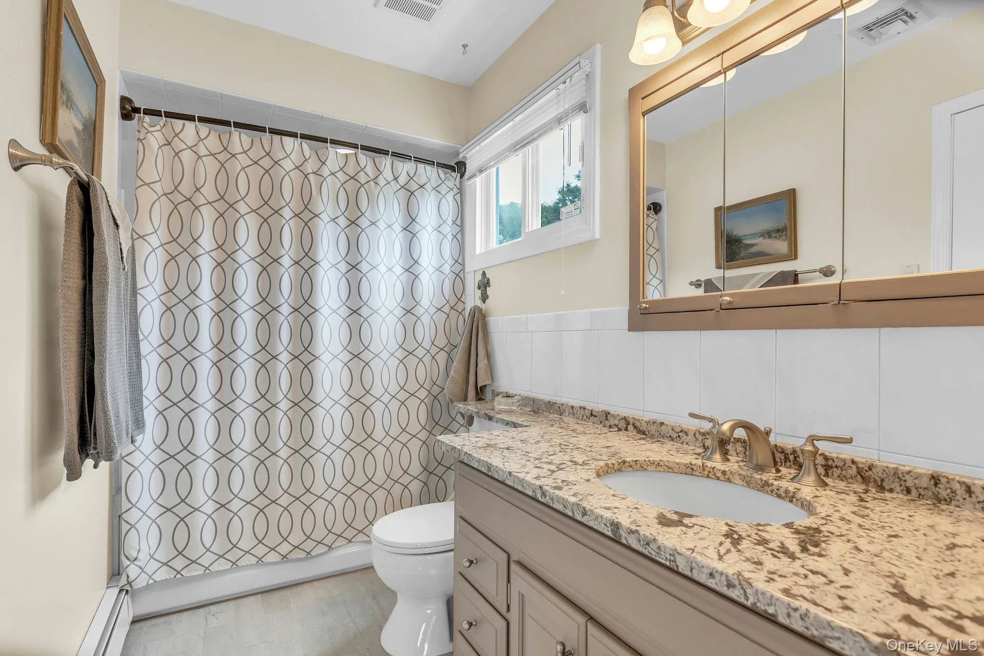 100 Middlesex Avenue, Islip, NY, 4 Bedrooms Bedrooms, 8 Rooms Rooms,1 BathroomBathrooms,Residential,For Rent,Middlesex,0,1030335 100 Middlesex Avenue, Islip, NY, 4 Bedrooms Bedrooms, 8 Rooms Rooms,1 BathroomBathrooms,Residential,For Rent,Middlesex,0,1030335