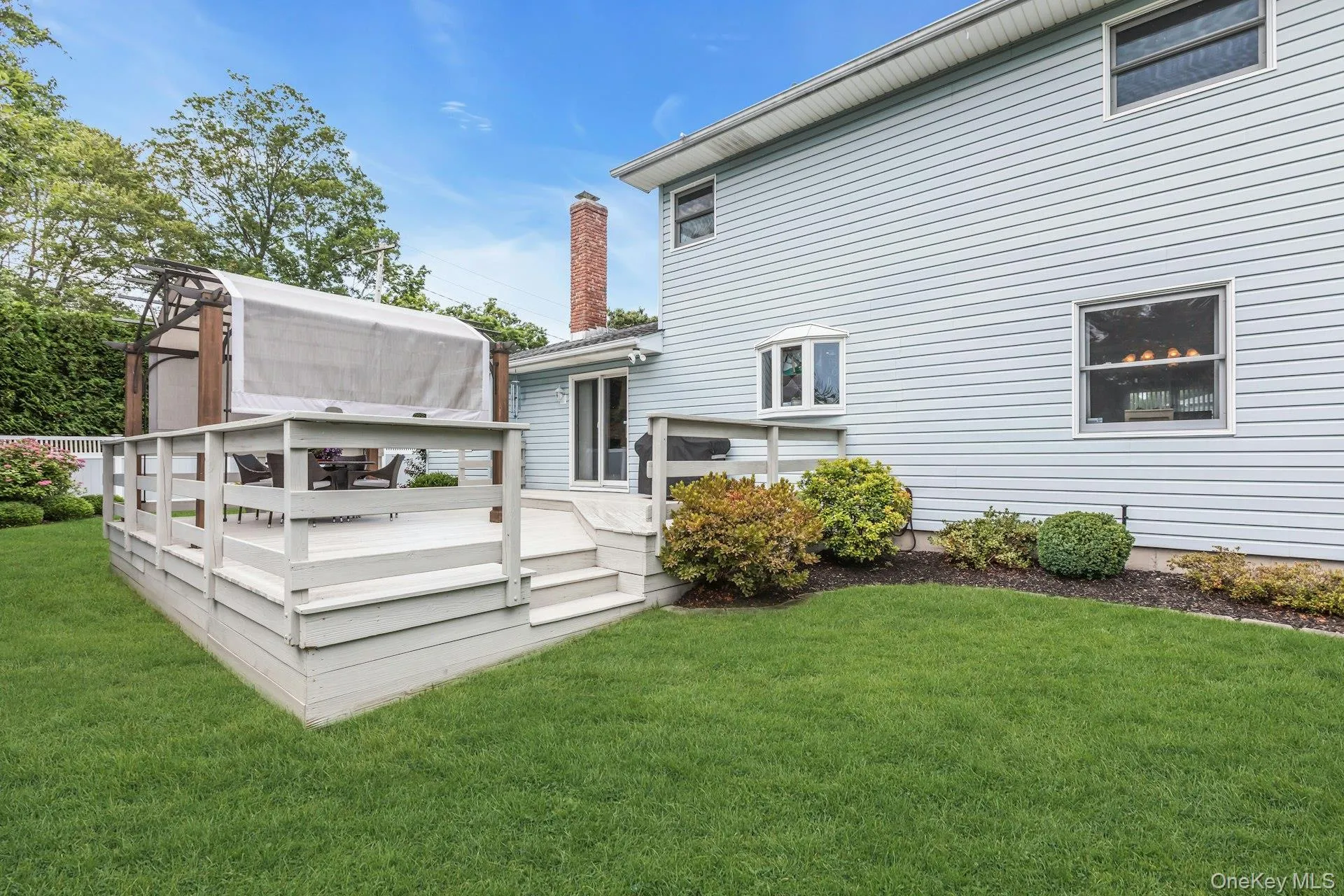 100 Middlesex Avenue, Islip, NY, 4 Bedrooms Bedrooms, 8 Rooms Rooms,1 BathroomBathrooms,Residential,For Rent,Middlesex,0,1030335 100 Middlesex Avenue, Islip, NY, 4 Bedrooms Bedrooms, 8 Rooms Rooms,1 BathroomBathrooms,Residential,For Rent,Middlesex,0,1030335
