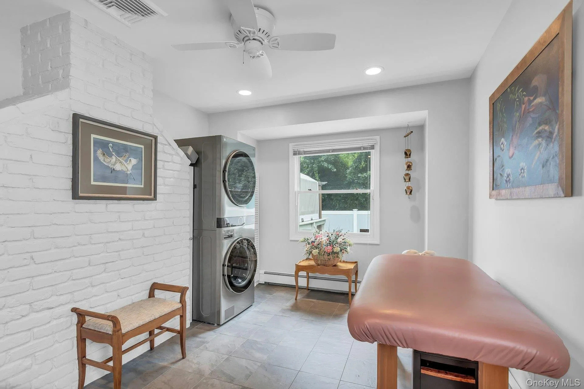 100 Middlesex Avenue, Islip, NY, 4 Bedrooms Bedrooms, 8 Rooms Rooms,1 BathroomBathrooms,Residential,For Rent,Middlesex,0,1030335 100 Middlesex Avenue, Islip, NY, 4 Bedrooms Bedrooms, 8 Rooms Rooms,1 BathroomBathrooms,Residential,For Rent,Middlesex,0,1030335