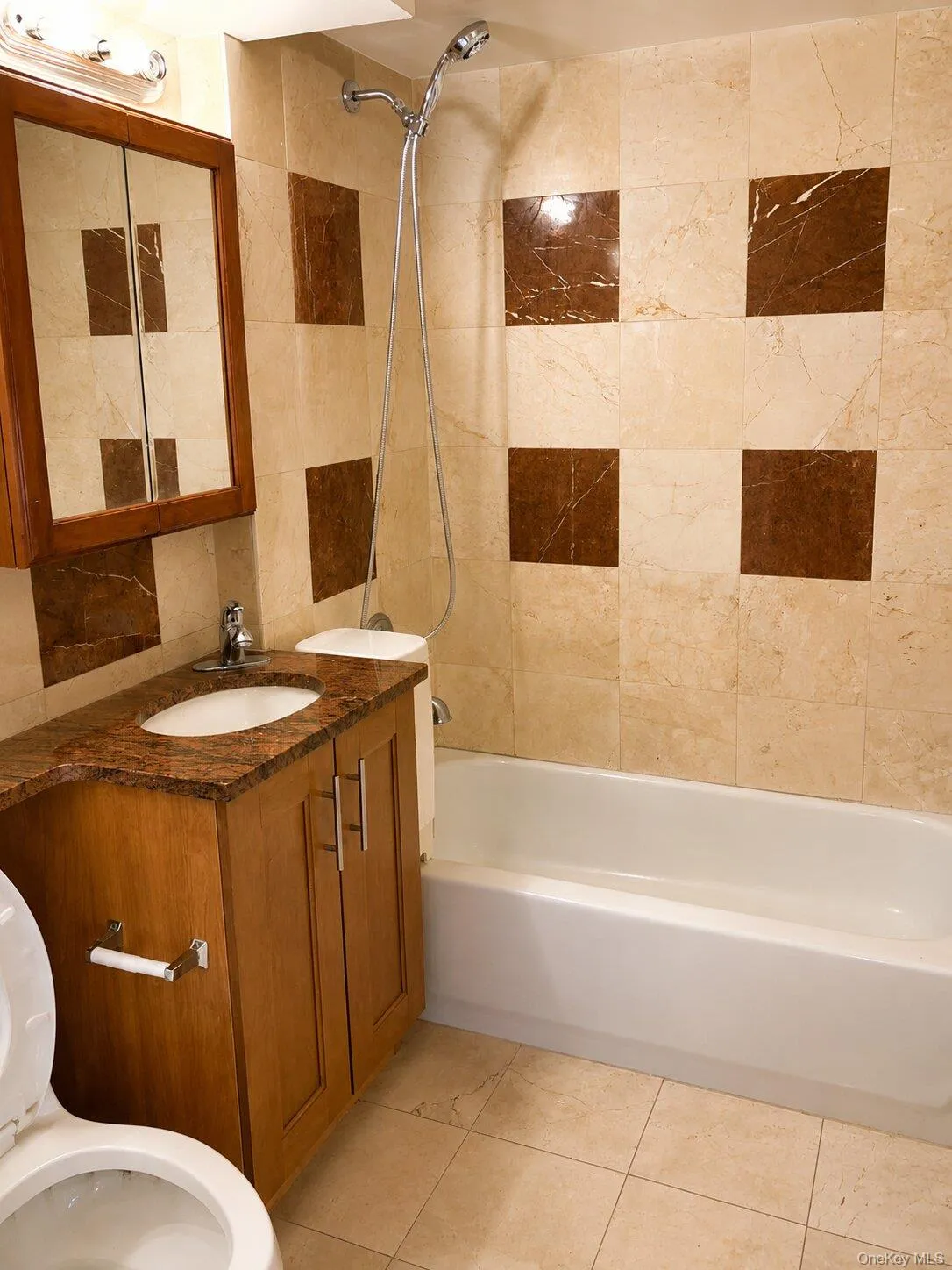 14022 Beech Avenue, New York, NY, 2 Bedrooms Bedrooms, 5 Rooms Rooms,2 BathroomsBathrooms,Residential,For Rent,Beech,0,1030337 14022 Beech Avenue, New York, NY, 2 Bedrooms Bedrooms, 5 Rooms Rooms,2 BathroomsBathrooms,Residential,For Rent,Beech,0,1030337
