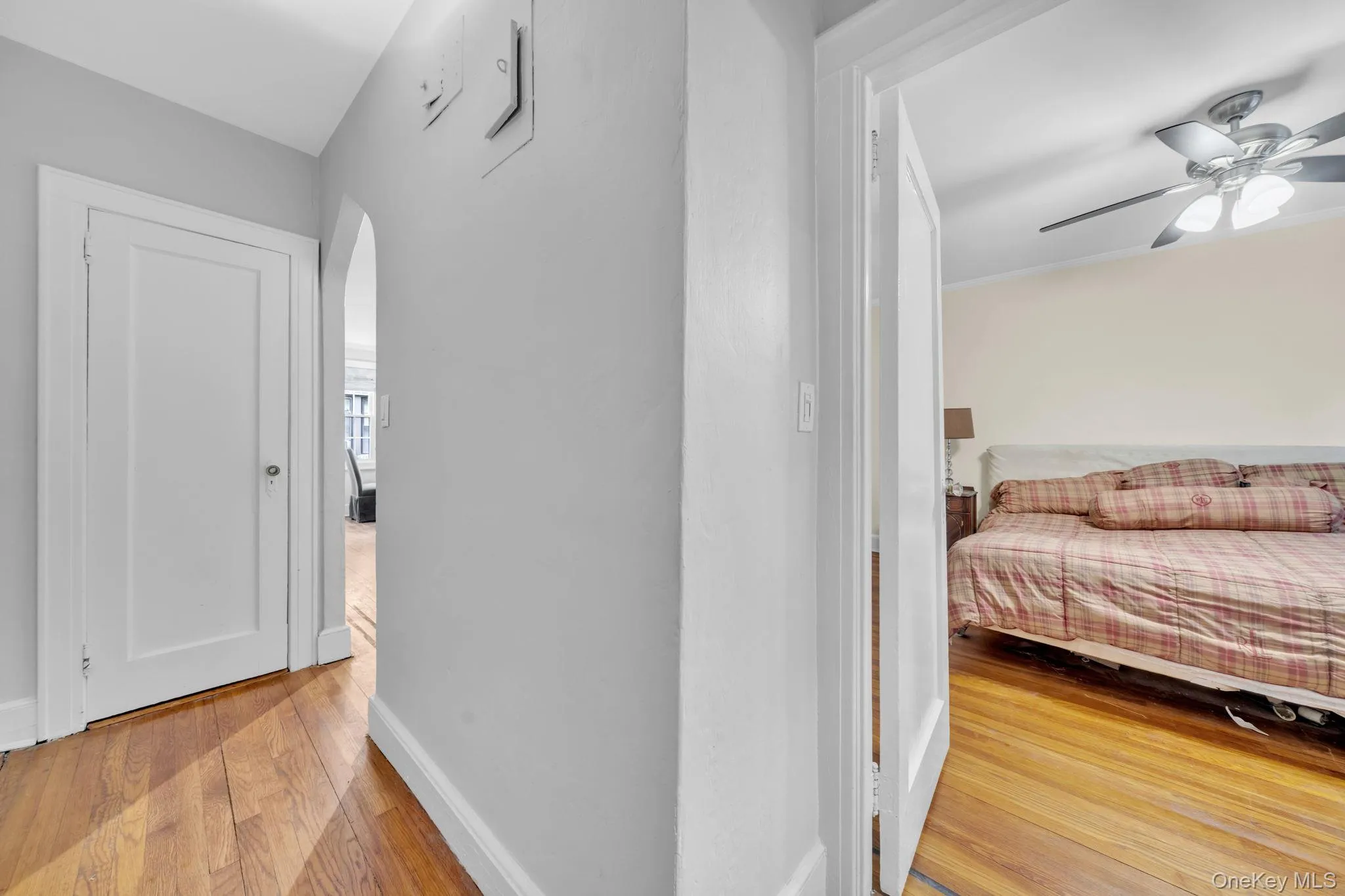 35-05 167th Street, New York, NY, 1 Bedroom Bedrooms, 4 Rooms Rooms,1 BathroomBathrooms,Residential,For Rent,167th,0,1030338 35-05 167th Street, New York, NY, 1 Bedroom Bedrooms, 4 Rooms Rooms,1 BathroomBathrooms,Residential,For Rent,167th,0,1030338
