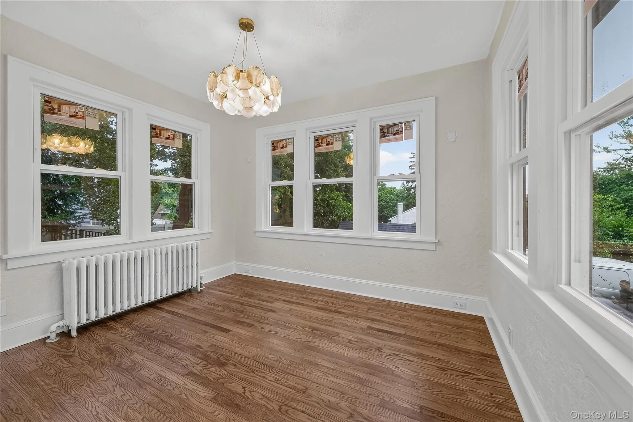 16 Maple Avenue, Clarkstown, NY, 4 Bedrooms Bedrooms, 9 Rooms Rooms,2 BathroomsBathrooms,Residential,For Rent,Maple,0,1030341 16 Maple Avenue, Clarkstown, NY, 4 Bedrooms Bedrooms, 9 Rooms Rooms,2 BathroomsBathrooms,Residential,For Rent,Maple,0,1030341