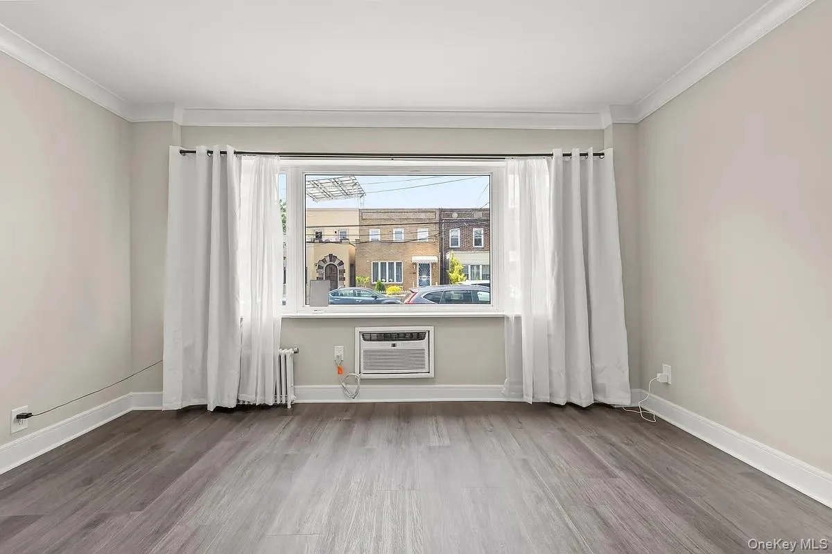 2219 28 Street, New York, NY, 2 Bedrooms Bedrooms, 5 Rooms Rooms,1 BathroomBathrooms,Residential Lease,For Rent,28,0,1030342 2219 28 Street, New York, NY, 2 Bedrooms Bedrooms, 5 Rooms Rooms,1 BathroomBathrooms,Residential Lease,For Rent,28,0,1030342