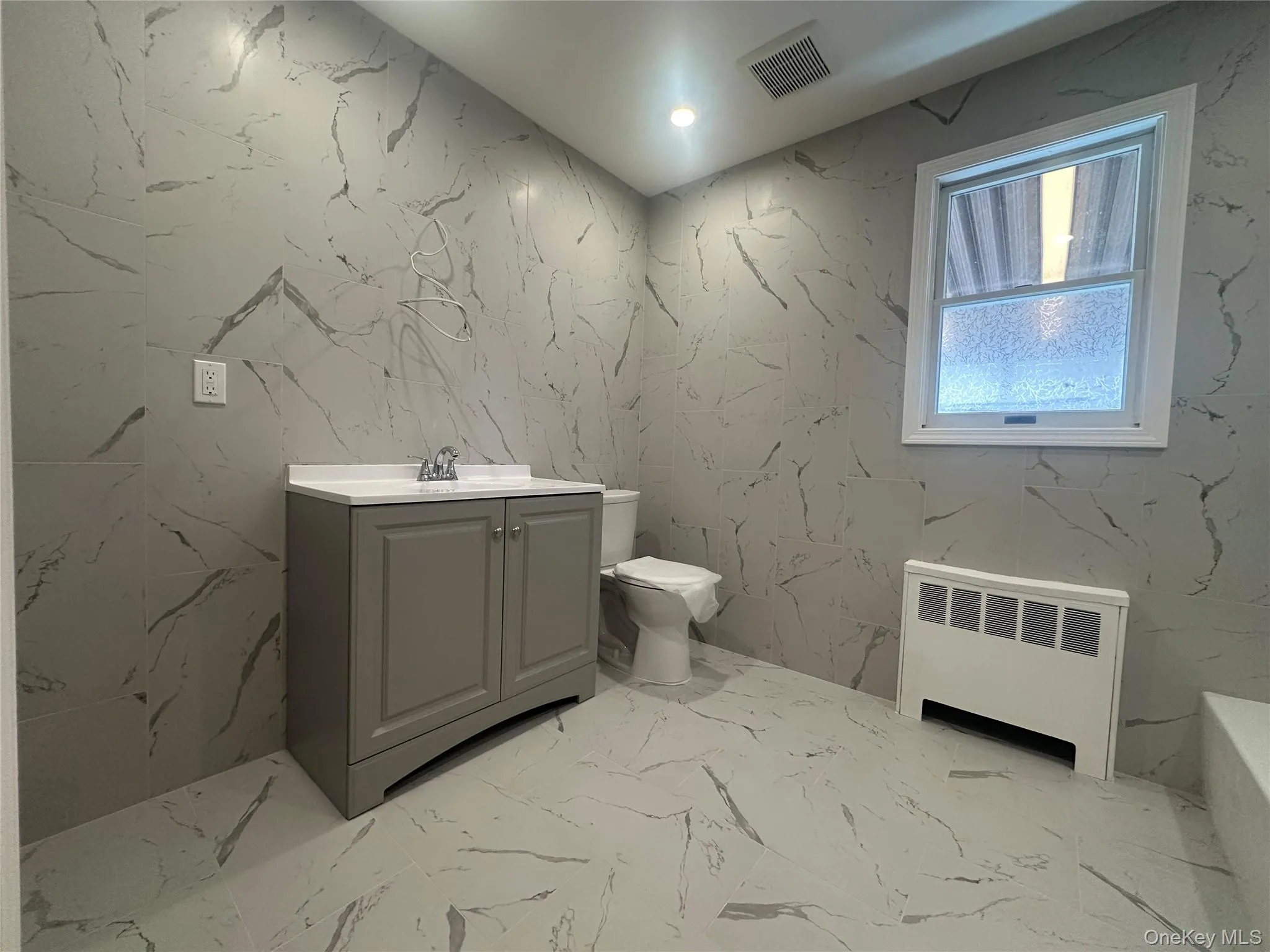 12 Smith Street, Glen Cove, NY, 3 Bedrooms Bedrooms, 7 Rooms Rooms,1 BathroomBathrooms,Residential Lease,For Rent,Smith,0,1030344 12 Smith Street, Glen Cove, NY, 3 Bedrooms Bedrooms, 7 Rooms Rooms,1 BathroomBathrooms,Residential Lease,For Rent,Smith,0,1030344