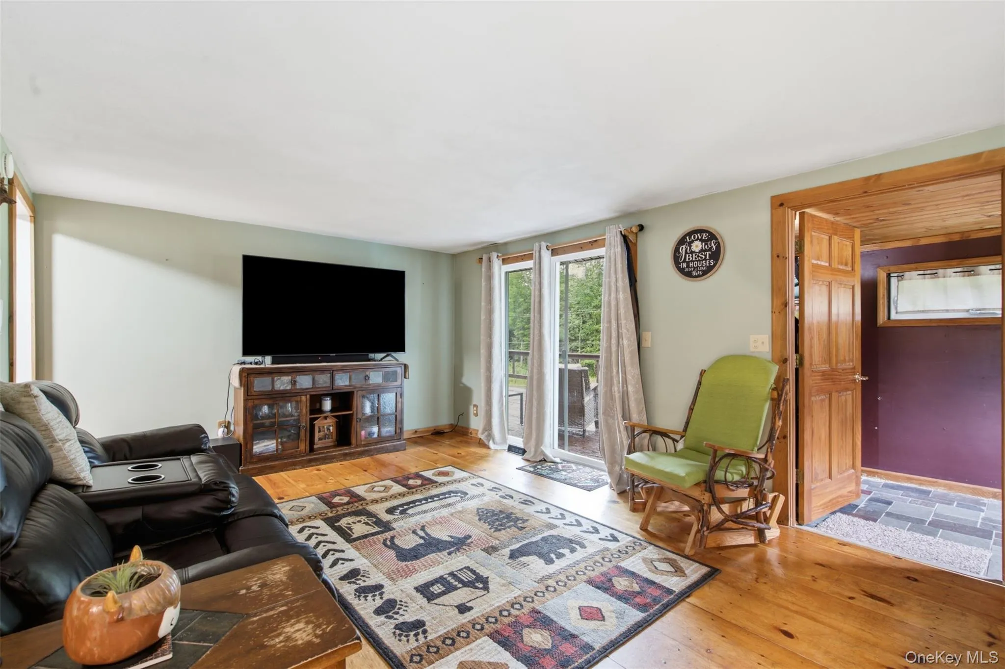 308 Jackson Road, Out Of Area, NY, 2 Bedrooms Bedrooms, 7 Rooms Rooms,2 BathroomsBathrooms,Residential,For Rent,Jackson,0,1030345 308 Jackson Road, Out Of Area, NY, 2 Bedrooms Bedrooms, 7 Rooms Rooms,2 BathroomsBathrooms,Residential,For Rent,Jackson,0,1030345