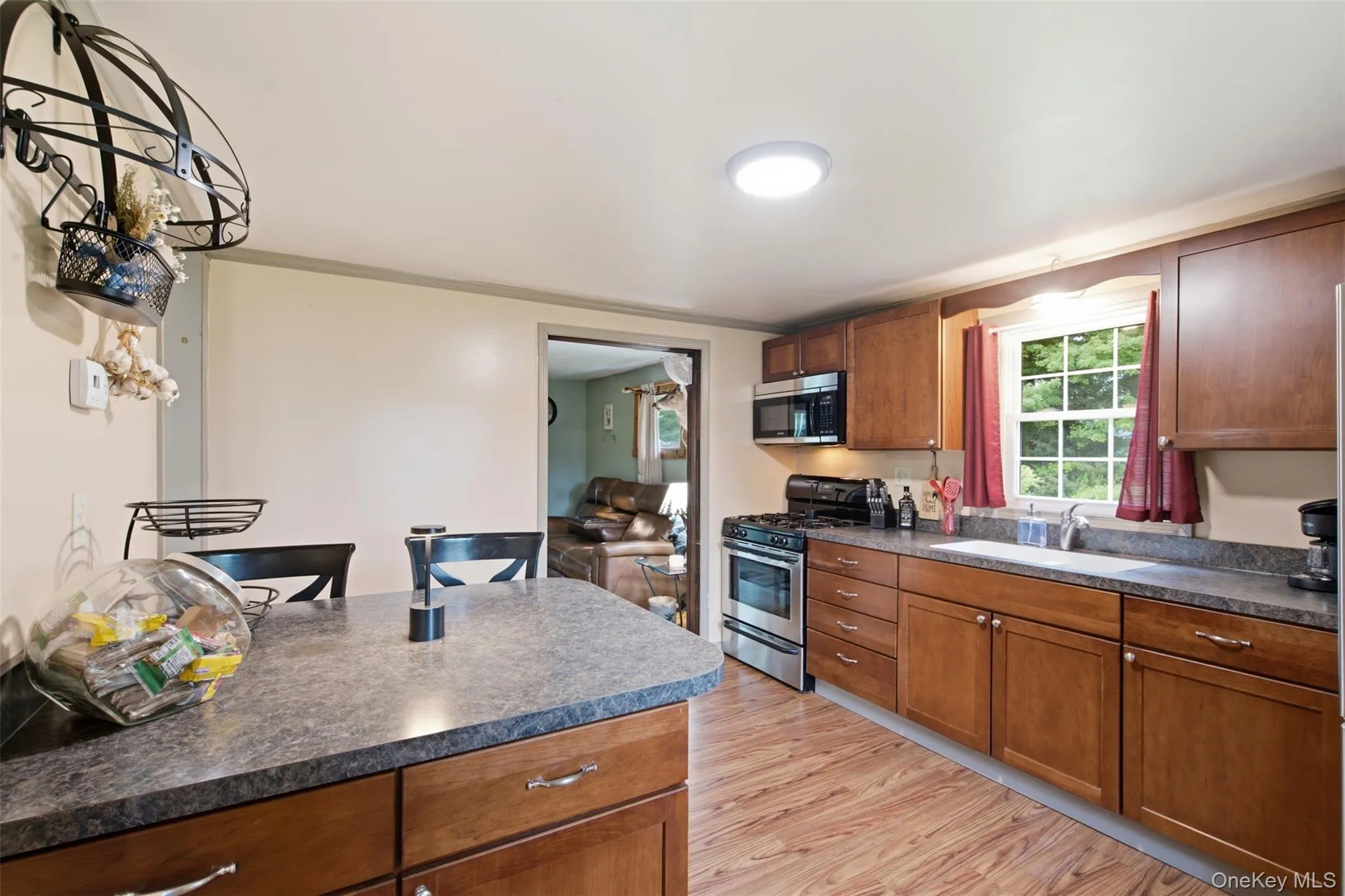 308 Jackson Road, Out Of Area, NY, 2 Bedrooms Bedrooms, 7 Rooms Rooms,2 BathroomsBathrooms,Residential,For Rent,Jackson,0,1030345 308 Jackson Road, Out Of Area, NY, 2 Bedrooms Bedrooms, 7 Rooms Rooms,2 BathroomsBathrooms,Residential,For Rent,Jackson,0,1030345