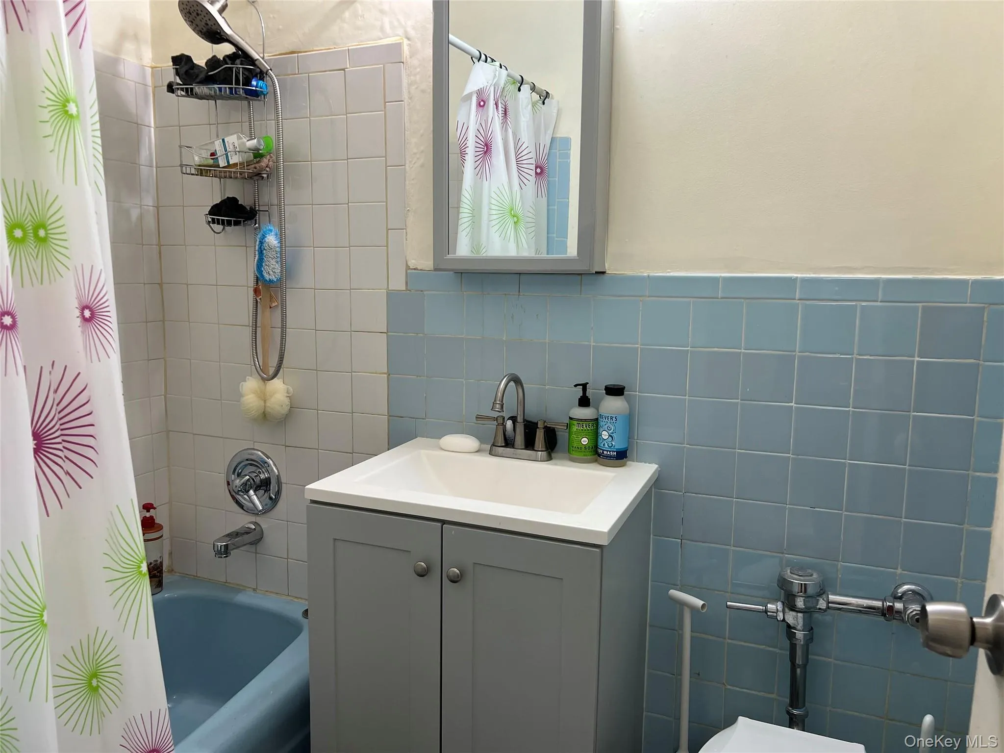149-30 88th Street, New York, NY, 2 Bedrooms Bedrooms, 5 Rooms Rooms,2 BathroomsBathrooms,Residential,For Rent,88th,0,1030346 149-30 88th Street, New York, NY, 2 Bedrooms Bedrooms, 5 Rooms Rooms,2 BathroomsBathrooms,Residential,For Rent,88th,0,1030346