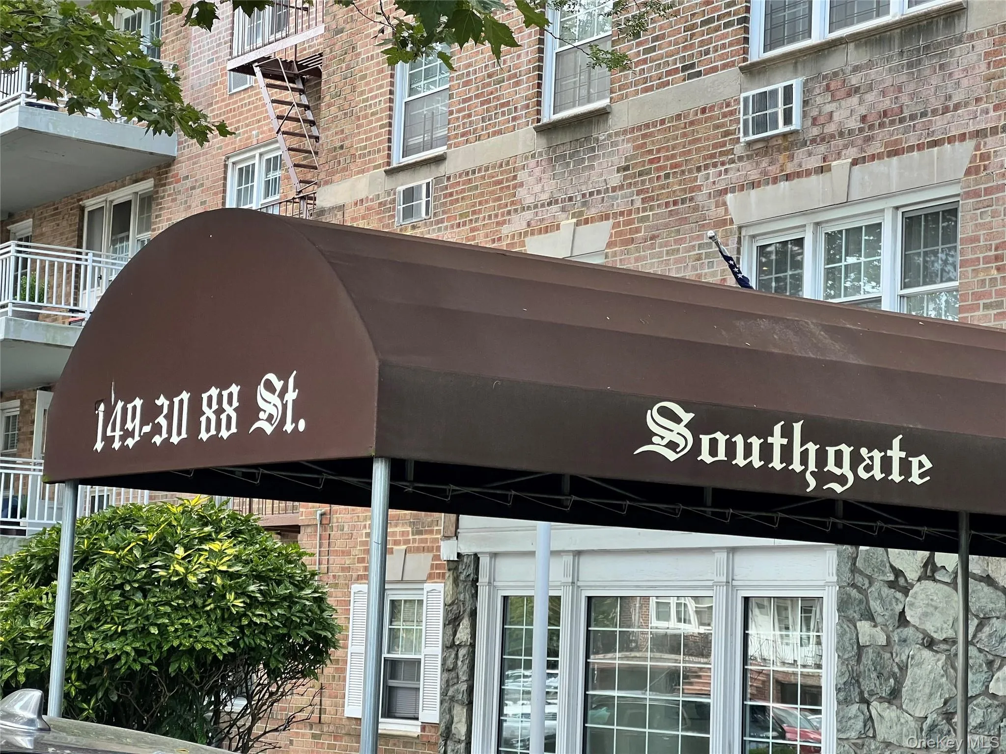149-30 88th Street, New York, NY, 2 Bedrooms Bedrooms, 5 Rooms Rooms,2 BathroomsBathrooms,Residential,For Rent,88th,0,1030346 149-30 88th Street, New York, NY, 2 Bedrooms Bedrooms, 5 Rooms Rooms,2 BathroomsBathrooms,Residential,For Rent,88th,0,1030346