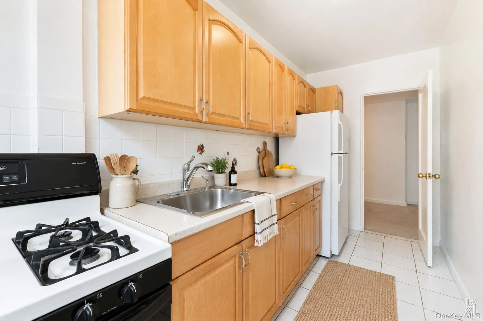 39-65 51st Street, New York, NY, 2 Bedrooms Bedrooms, 4 Rooms Rooms,1 BathroomBathrooms,Residential,For Rent,51st,0,1030350 39-65 51st Street, New York, NY, 2 Bedrooms Bedrooms, 4 Rooms Rooms,1 BathroomBathrooms,Residential,For Rent,51st,0,1030350