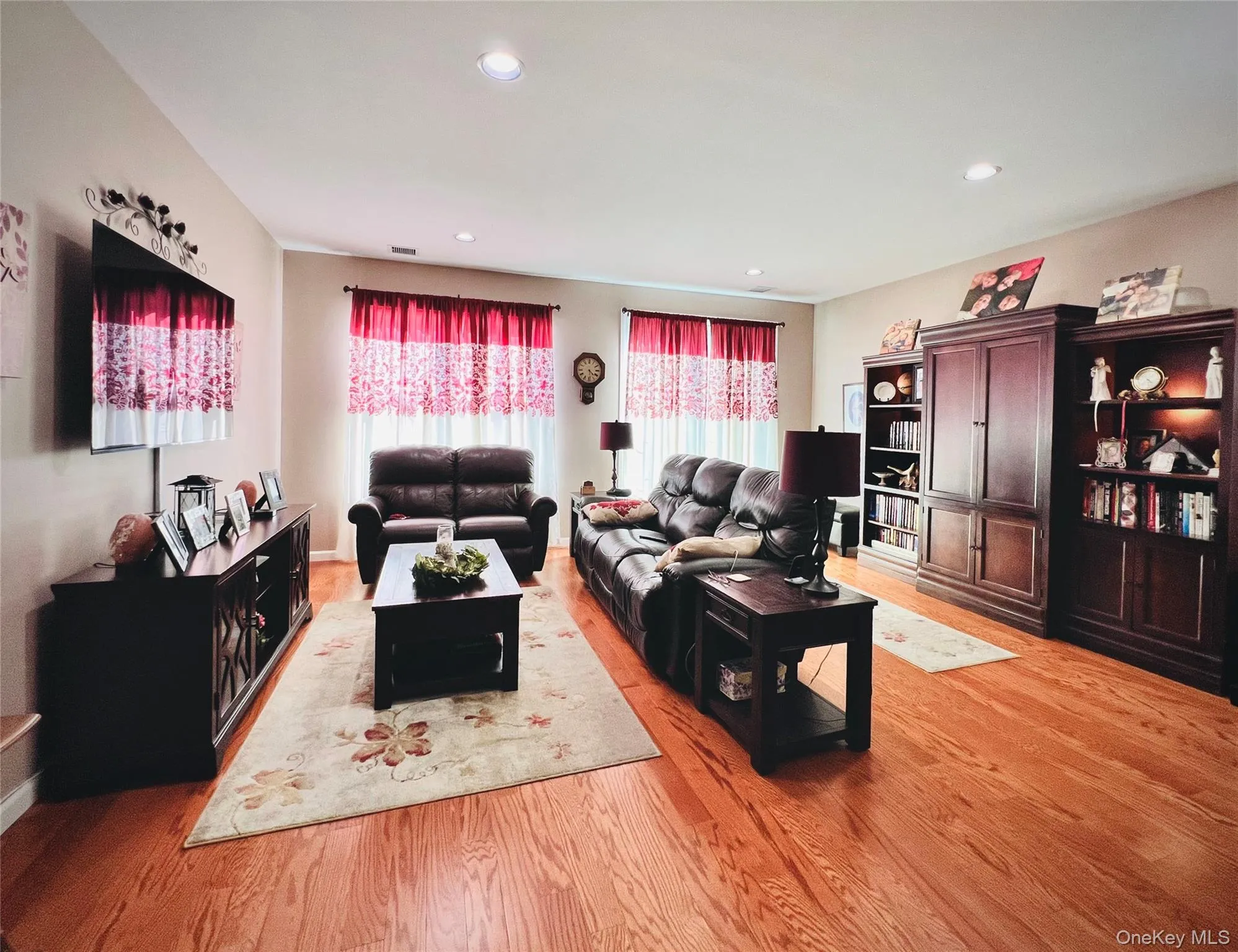 149 Windward Court, Brookhaven, NY, 3 Bedrooms Bedrooms, 6 Rooms Rooms,2 BathroomsBathrooms,Residential,For Rent,Windward,0,1030359 149 Windward Court, Brookhaven, NY, 3 Bedrooms Bedrooms, 6 Rooms Rooms,2 BathroomsBathrooms,Residential,For Rent,Windward,0,1030359