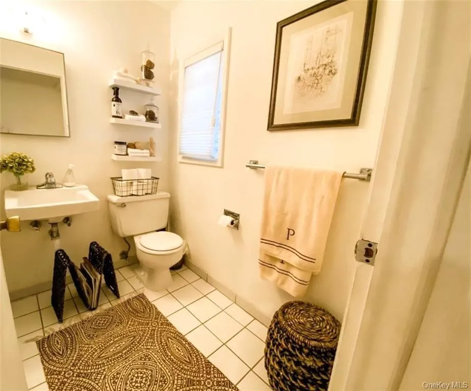 23 Greenville Road, Greenburgh, NY, 5 Bedrooms Bedrooms, 9 Rooms Rooms,2 BathroomsBathrooms,Residential,For Rent,Greenville,0,1030360 23 Greenville Road, Greenburgh, NY, 5 Bedrooms Bedrooms, 9 Rooms Rooms,2 BathroomsBathrooms,Residential,For Rent,Greenville,0,1030360