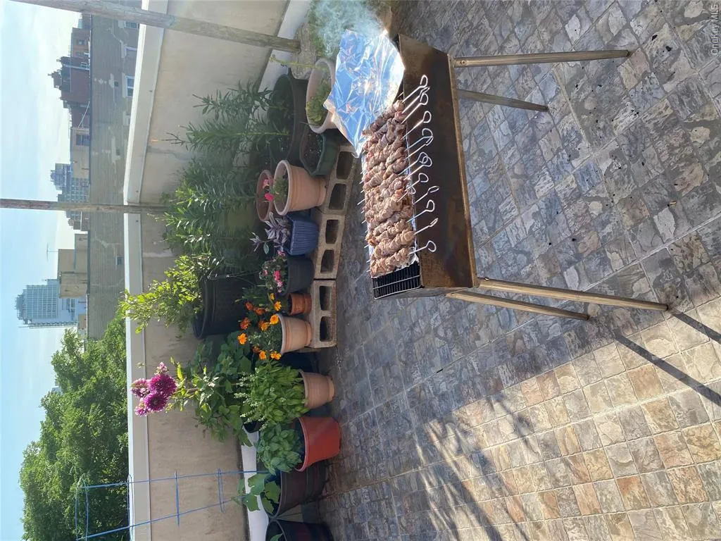 14075 Ash Avenue, New York, NY, 5 Bedrooms Bedrooms, 8 Rooms Rooms,2 BathroomsBathrooms,Residential,For Rent,Ash,0,1030362 14075 Ash Avenue, New York, NY, 5 Bedrooms Bedrooms, 8 Rooms Rooms,2 BathroomsBathrooms,Residential,For Rent,Ash,0,1030362
