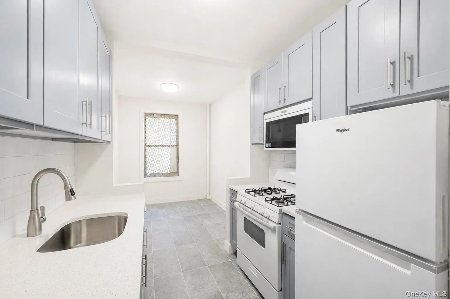 2925 Matthews Avenue, New York, NY, 1 Bedroom Bedrooms, 3 Rooms Rooms,1 BathroomBathrooms,Residential,For Rent,Matthews,0,1030365 2925 Matthews Avenue, New York, NY, 1 Bedroom Bedrooms, 3 Rooms Rooms,1 BathroomBathrooms,Residential,For Rent,Matthews,0,1030365