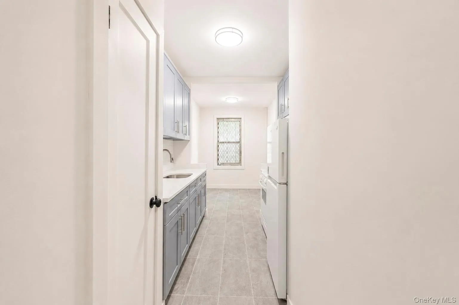 2925 Matthews Avenue, New York, NY, 1 Bedroom Bedrooms, 3 Rooms Rooms,1 BathroomBathrooms,Residential,For Rent,Matthews,0,1030365 2925 Matthews Avenue, New York, NY, 1 Bedroom Bedrooms, 3 Rooms Rooms,1 BathroomBathrooms,Residential,For Rent,Matthews,0,1030365