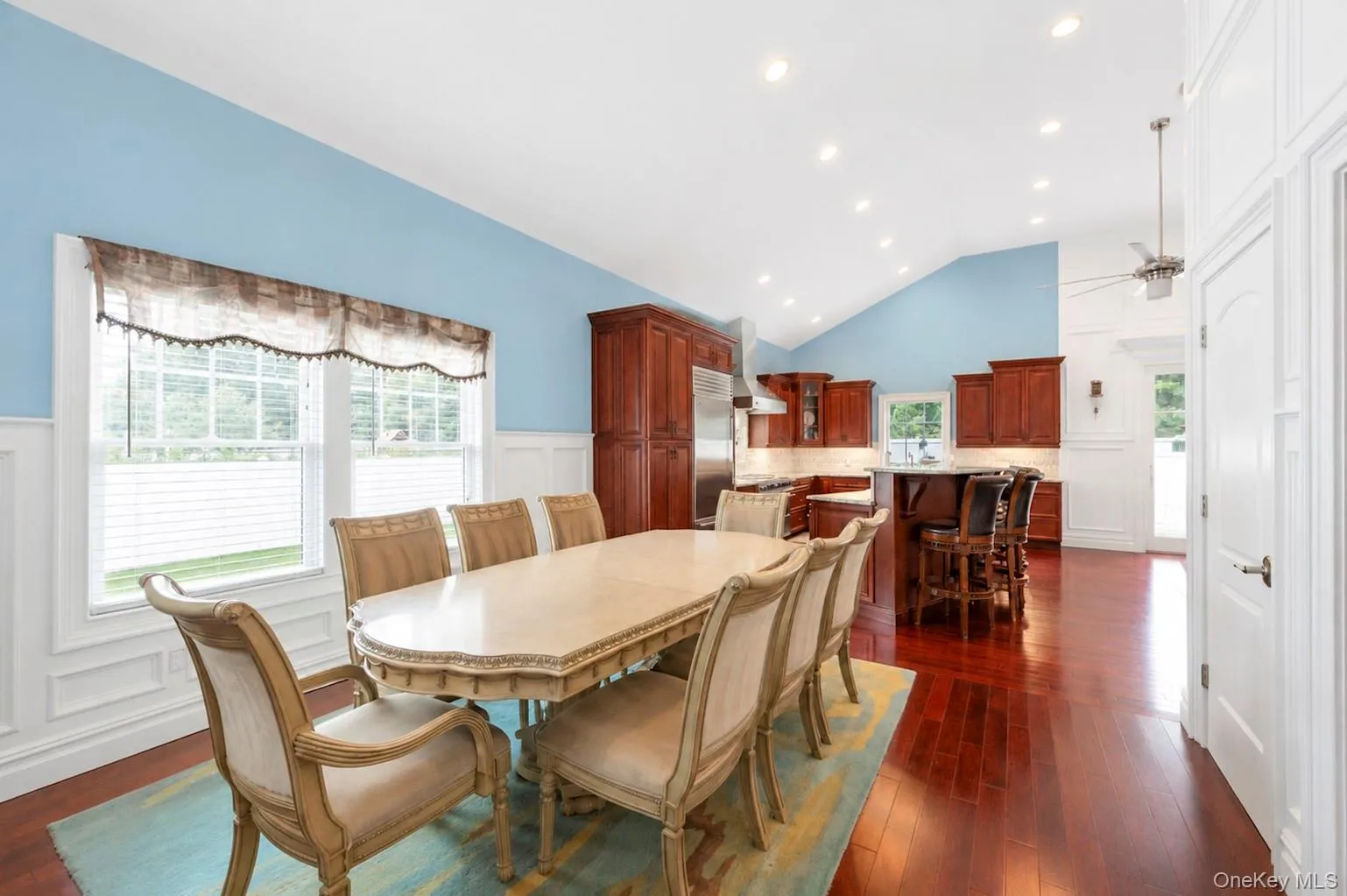 2553 Motor Parkway, Islip, NY, 4 Bedrooms Bedrooms, 7 Rooms Rooms,3 BathroomsBathrooms,Residential,For Rent,Motor,0,1030366 2553 Motor Parkway, Islip, NY, 4 Bedrooms Bedrooms, 7 Rooms Rooms,3 BathroomsBathrooms,Residential,For Rent,Motor,0,1030366