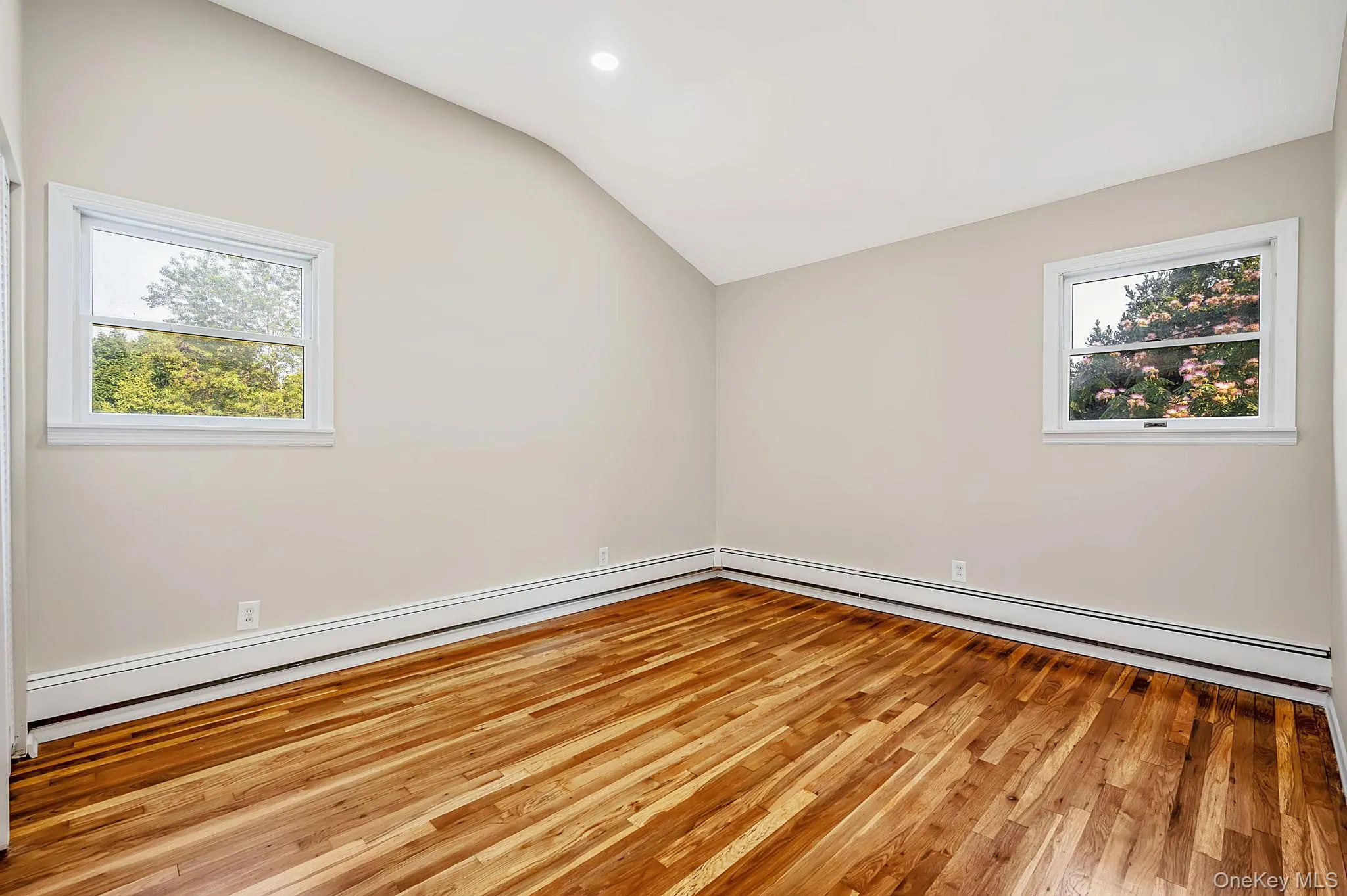 3 Richlee Drive, Huntington, NY, 4 Bedrooms Bedrooms, 10 Rooms Rooms,2 BathroomsBathrooms,Residential,For Rent,Richlee,0,1030367 3 Richlee Drive, Huntington, NY, 4 Bedrooms Bedrooms, 10 Rooms Rooms,2 BathroomsBathrooms,Residential,For Rent,Richlee,0,1030367