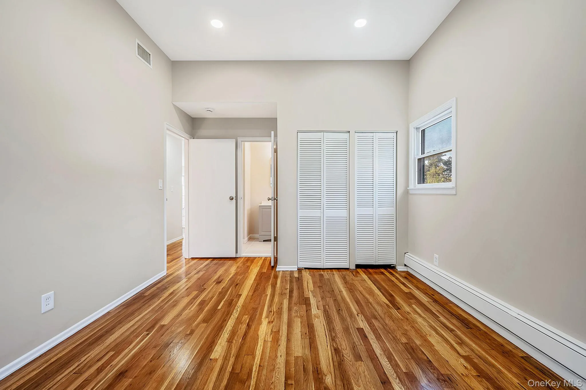 3 Richlee Drive, Huntington, NY, 4 Bedrooms Bedrooms, 10 Rooms Rooms,2 BathroomsBathrooms,Residential,For Rent,Richlee,0,1030367 3 Richlee Drive, Huntington, NY, 4 Bedrooms Bedrooms, 10 Rooms Rooms,2 BathroomsBathrooms,Residential,For Rent,Richlee,0,1030367