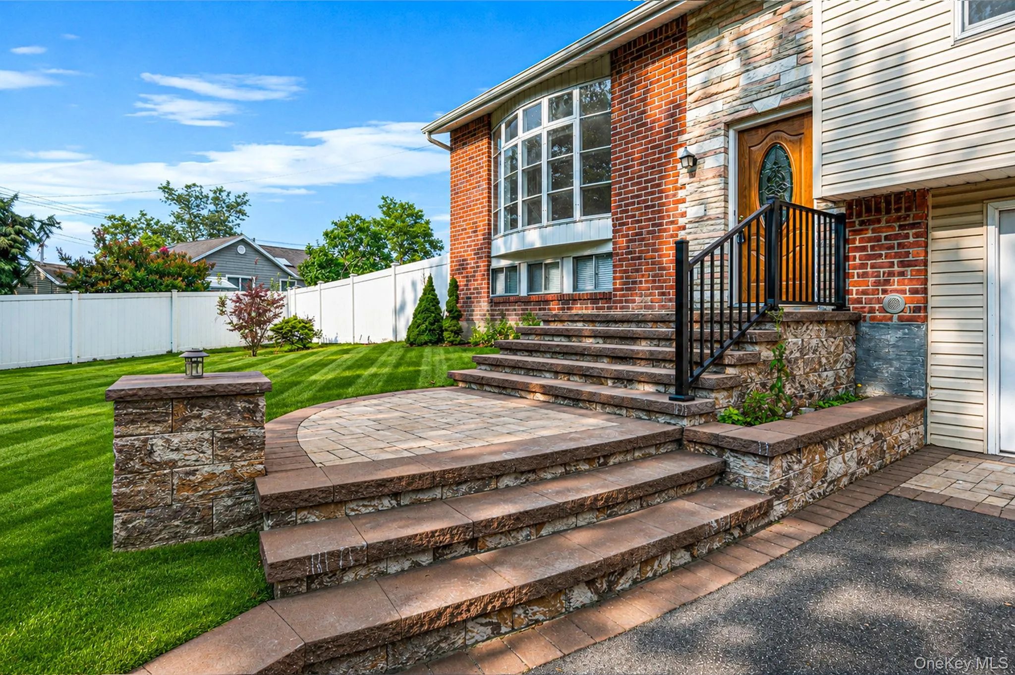 3 Richlee Drive, Huntington, NY, 4 Bedrooms Bedrooms, 10 Rooms Rooms,2 BathroomsBathrooms,Residential,For Rent,Richlee,0,1030367 3 Richlee Drive, Huntington, NY, 4 Bedrooms Bedrooms, 10 Rooms Rooms,2 BathroomsBathrooms,Residential,For Rent,Richlee,0,1030367