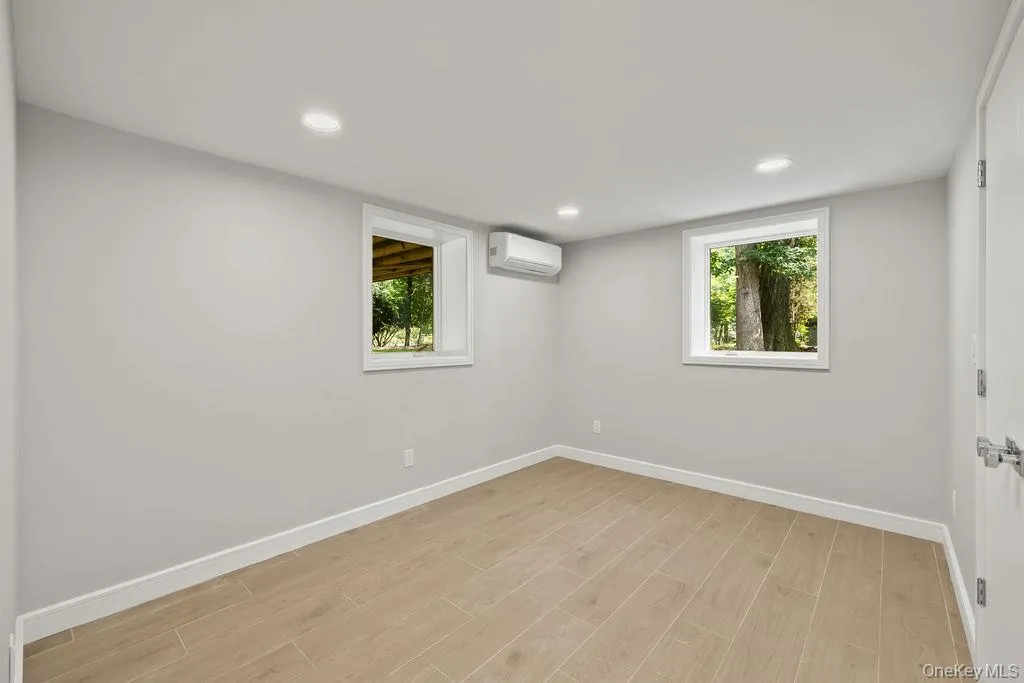 142 Little Tor Road, Clarkstown, NY, 5 Bedrooms Bedrooms, 9 Rooms Rooms,3 BathroomsBathrooms,Residential,For Rent,Little Tor,0,1030368 142 Little Tor Road, Clarkstown, NY, 5 Bedrooms Bedrooms, 9 Rooms Rooms,3 BathroomsBathrooms,Residential,For Rent,Little Tor,0,1030368