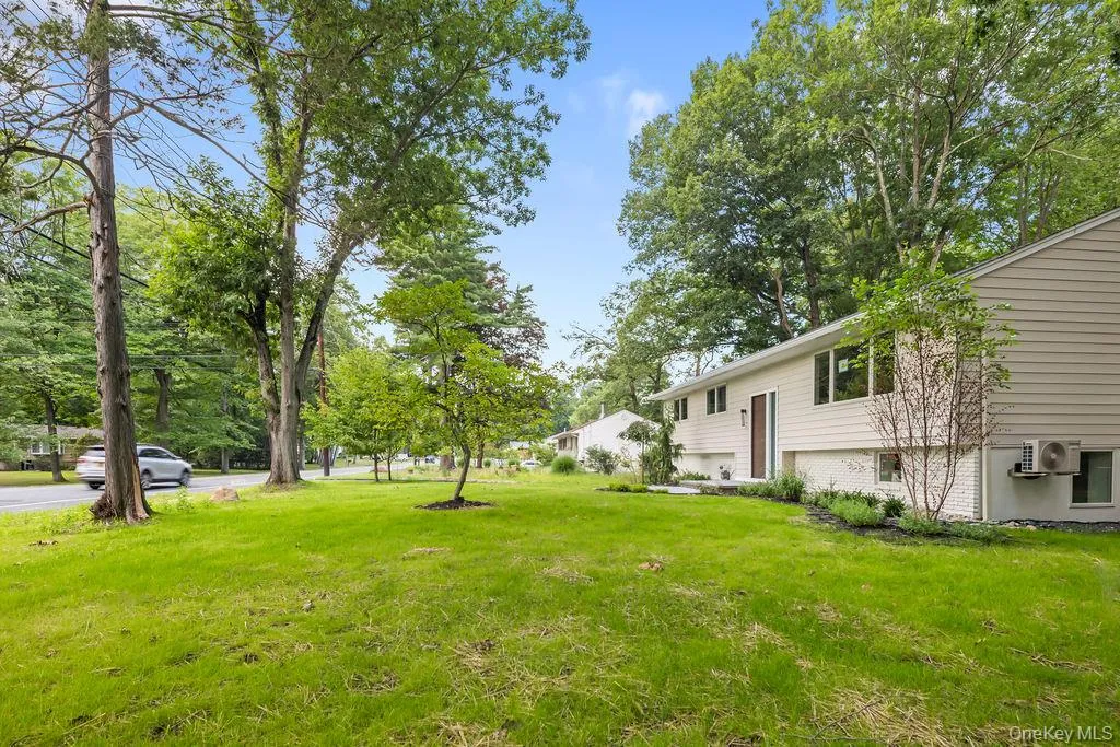 142 Little Tor Road, Clarkstown, NY, 5 Bedrooms Bedrooms, 9 Rooms Rooms,3 BathroomsBathrooms,Residential,For Rent,Little Tor,0,1030368 142 Little Tor Road, Clarkstown, NY, 5 Bedrooms Bedrooms, 9 Rooms Rooms,3 BathroomsBathrooms,Residential,For Rent,Little Tor,0,1030368