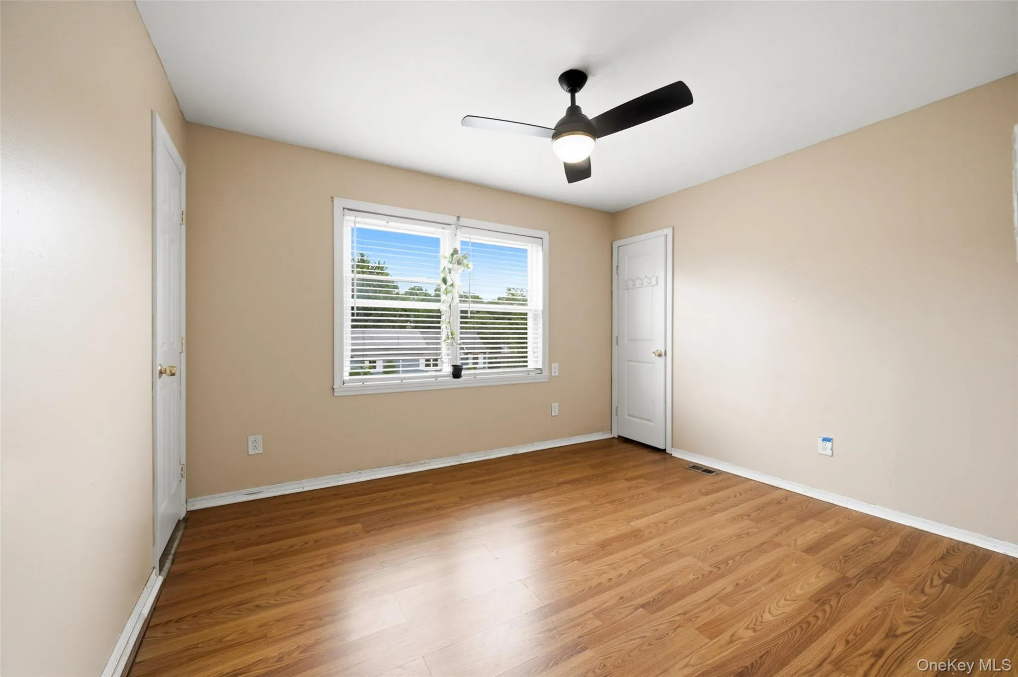 14 Nevada Road, West Babylon, NY, 3 Bedrooms Bedrooms, 6 Rooms Rooms,2 BathroomsBathrooms,Residential,For Rent,Nevada,0,1030371 14 Nevada Road, West Babylon, NY, 3 Bedrooms Bedrooms, 6 Rooms Rooms,2 BathroomsBathrooms,Residential,For Rent,Nevada,0,1030371
