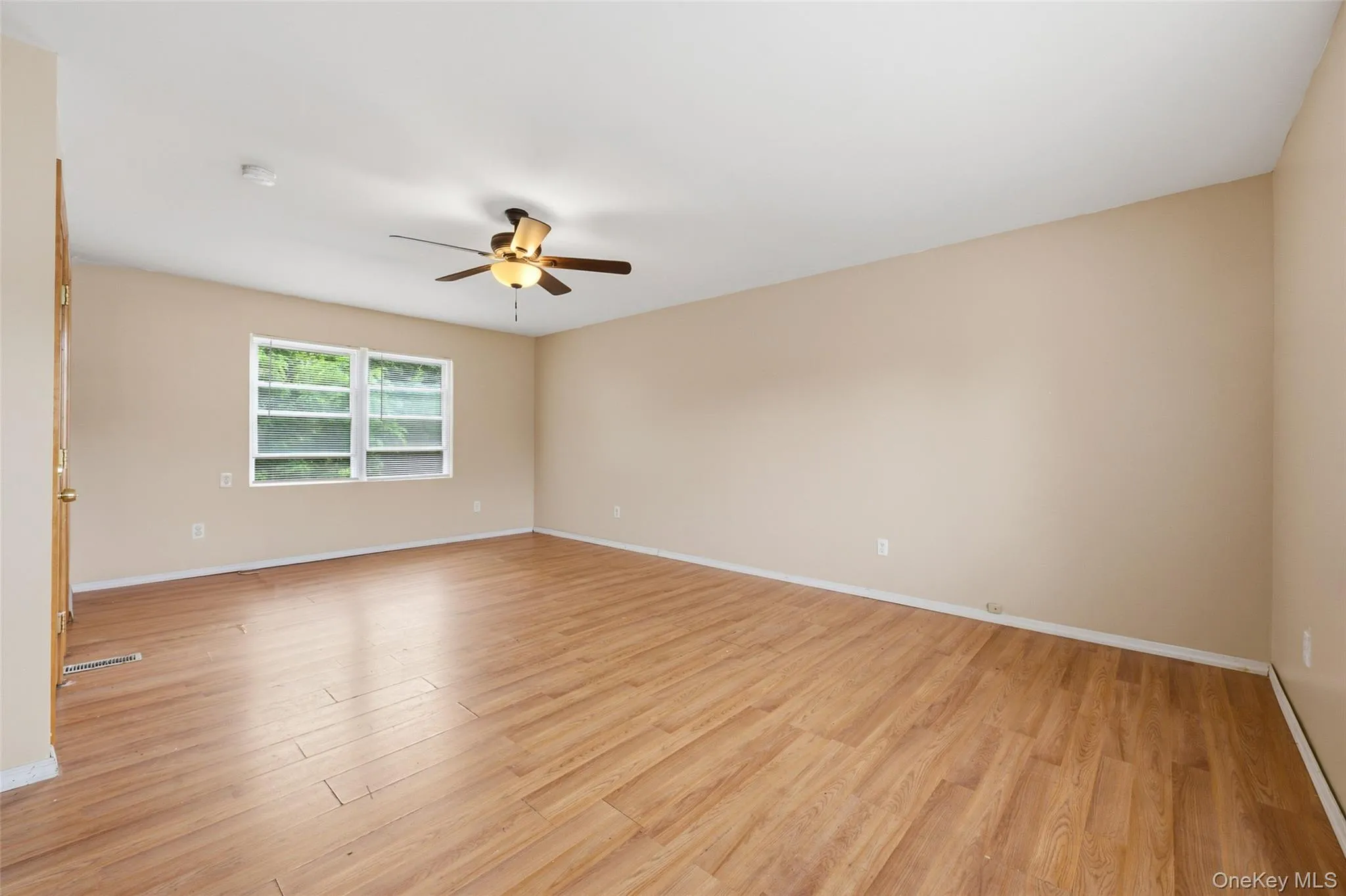 14 Nevada Road, West Babylon, NY, 3 Bedrooms Bedrooms, 6 Rooms Rooms,2 BathroomsBathrooms,Residential,For Rent,Nevada,0,1030371 14 Nevada Road, West Babylon, NY, 3 Bedrooms Bedrooms, 6 Rooms Rooms,2 BathroomsBathrooms,Residential,For Rent,Nevada,0,1030371