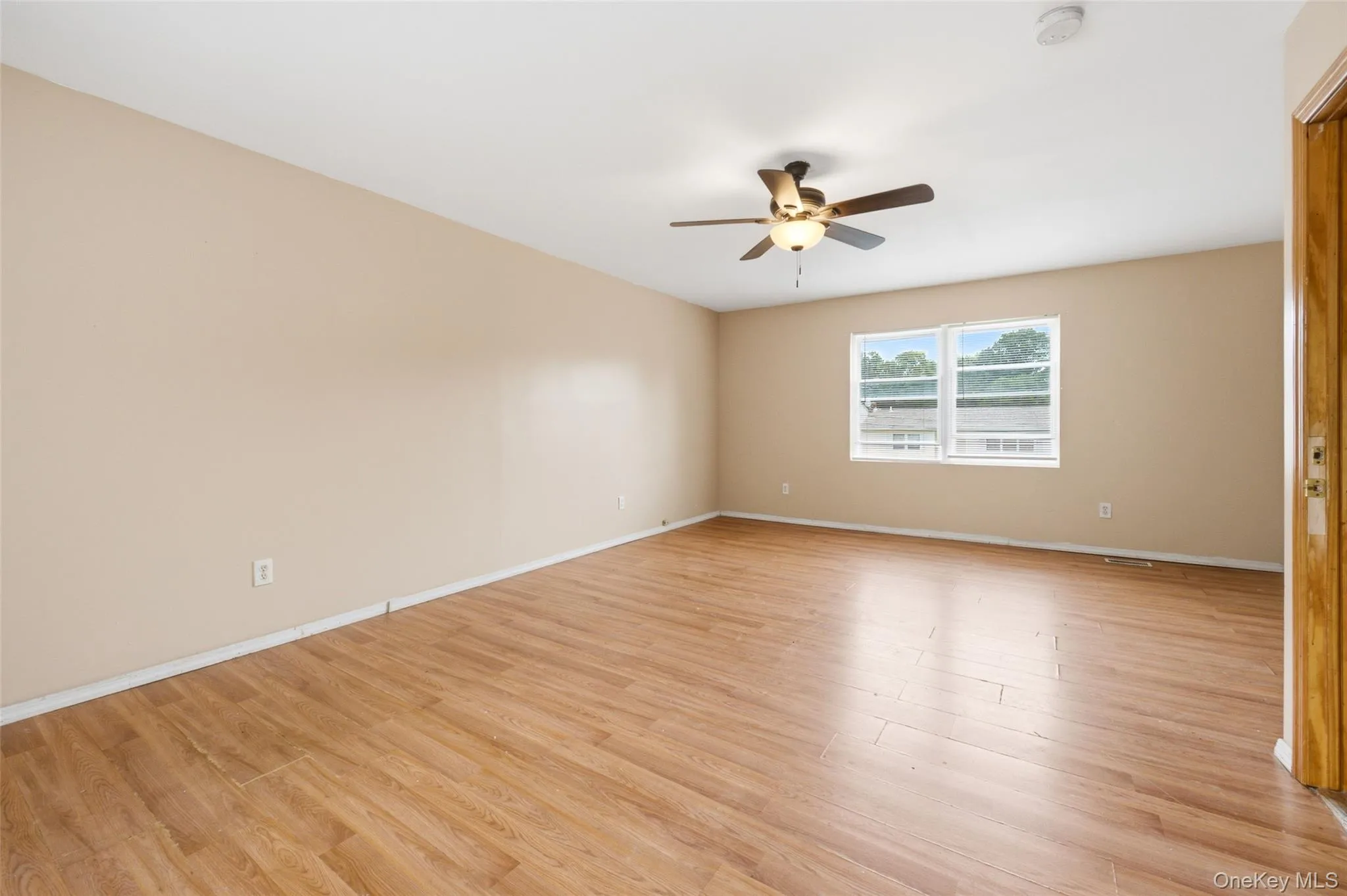 14 Nevada Road, West Babylon, NY, 3 Bedrooms Bedrooms, 6 Rooms Rooms,2 BathroomsBathrooms,Residential,For Rent,Nevada,0,1030371 14 Nevada Road, West Babylon, NY, 3 Bedrooms Bedrooms, 6 Rooms Rooms,2 BathroomsBathrooms,Residential,For Rent,Nevada,0,1030371