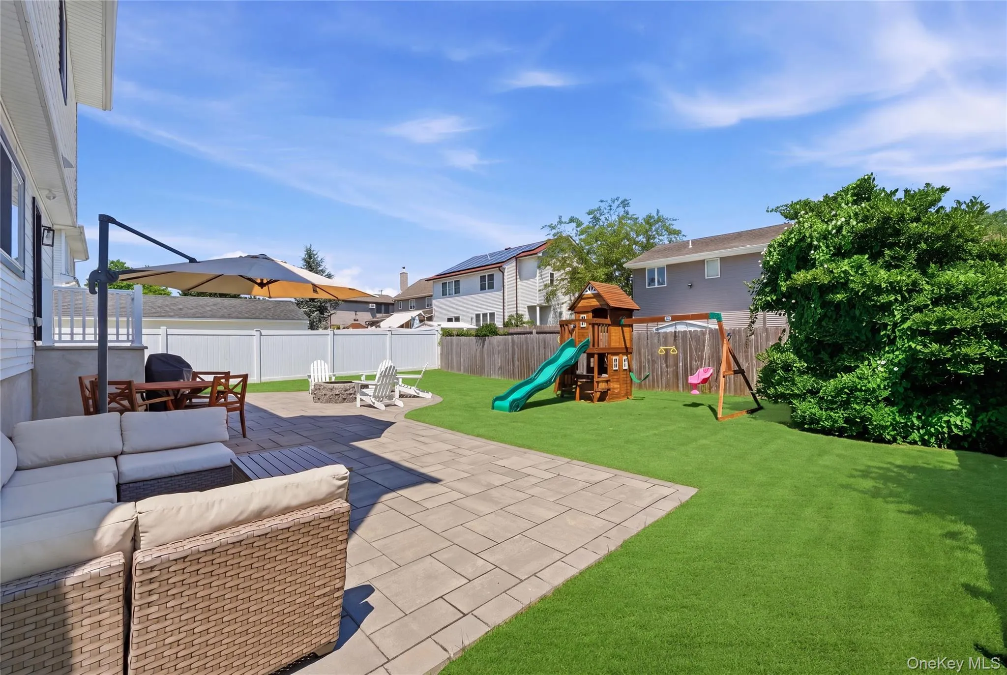 2569 Seminole Avenue, Hempstead, NY, 5 Bedrooms Bedrooms, 9 Rooms Rooms,2 BathroomsBathrooms,Residential,For Rent,Seminole,0,1030372 2569 Seminole Avenue, Hempstead, NY, 5 Bedrooms Bedrooms, 9 Rooms Rooms,2 BathroomsBathrooms,Residential,For Rent,Seminole,0,1030372