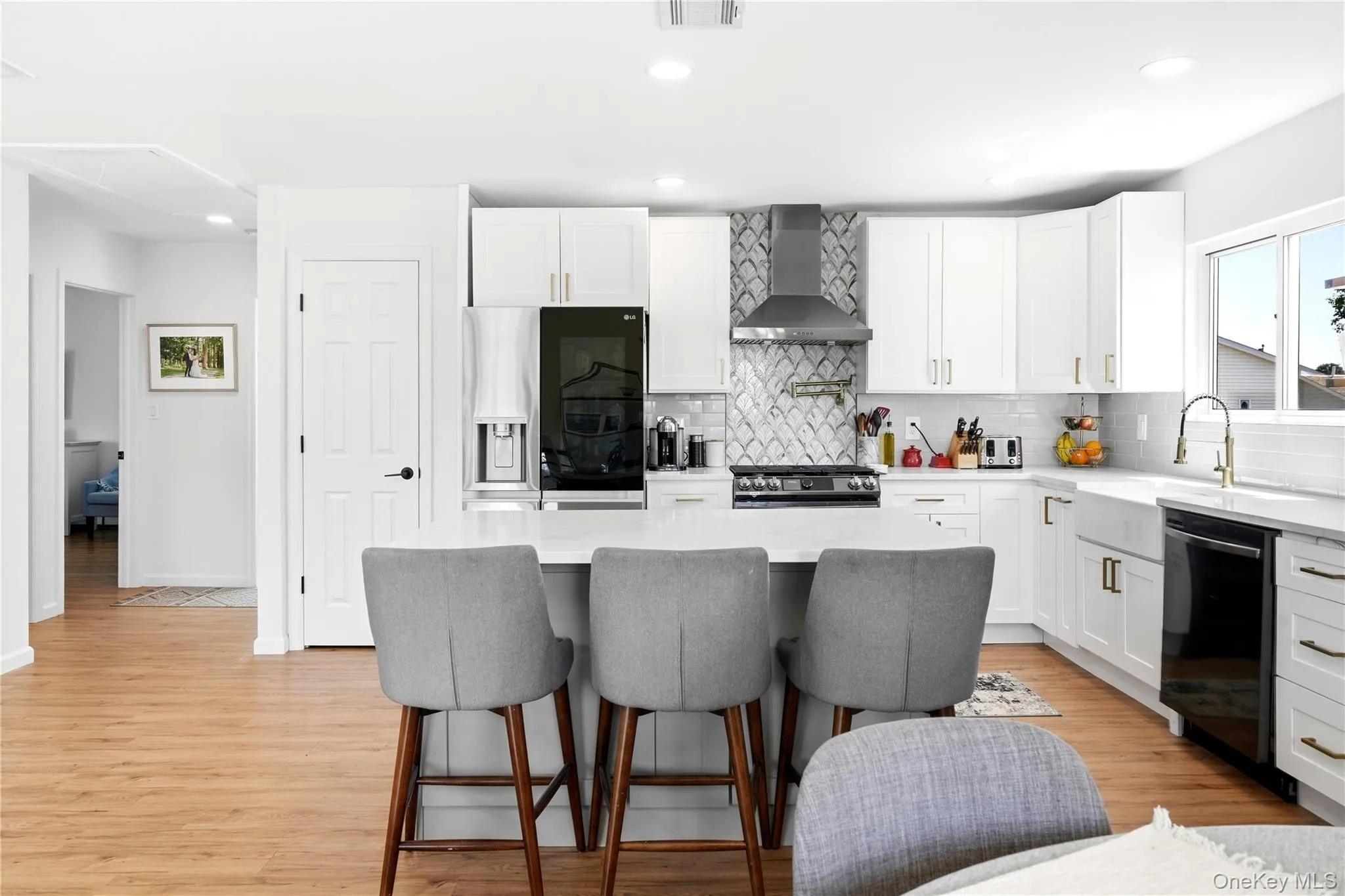 2569 Seminole Avenue, Hempstead, NY, 5 Bedrooms Bedrooms, 9 Rooms Rooms,2 BathroomsBathrooms,Residential,For Rent,Seminole,0,1030372 2569 Seminole Avenue, Hempstead, NY, 5 Bedrooms Bedrooms, 9 Rooms Rooms,2 BathroomsBathrooms,Residential,For Rent,Seminole,0,1030372