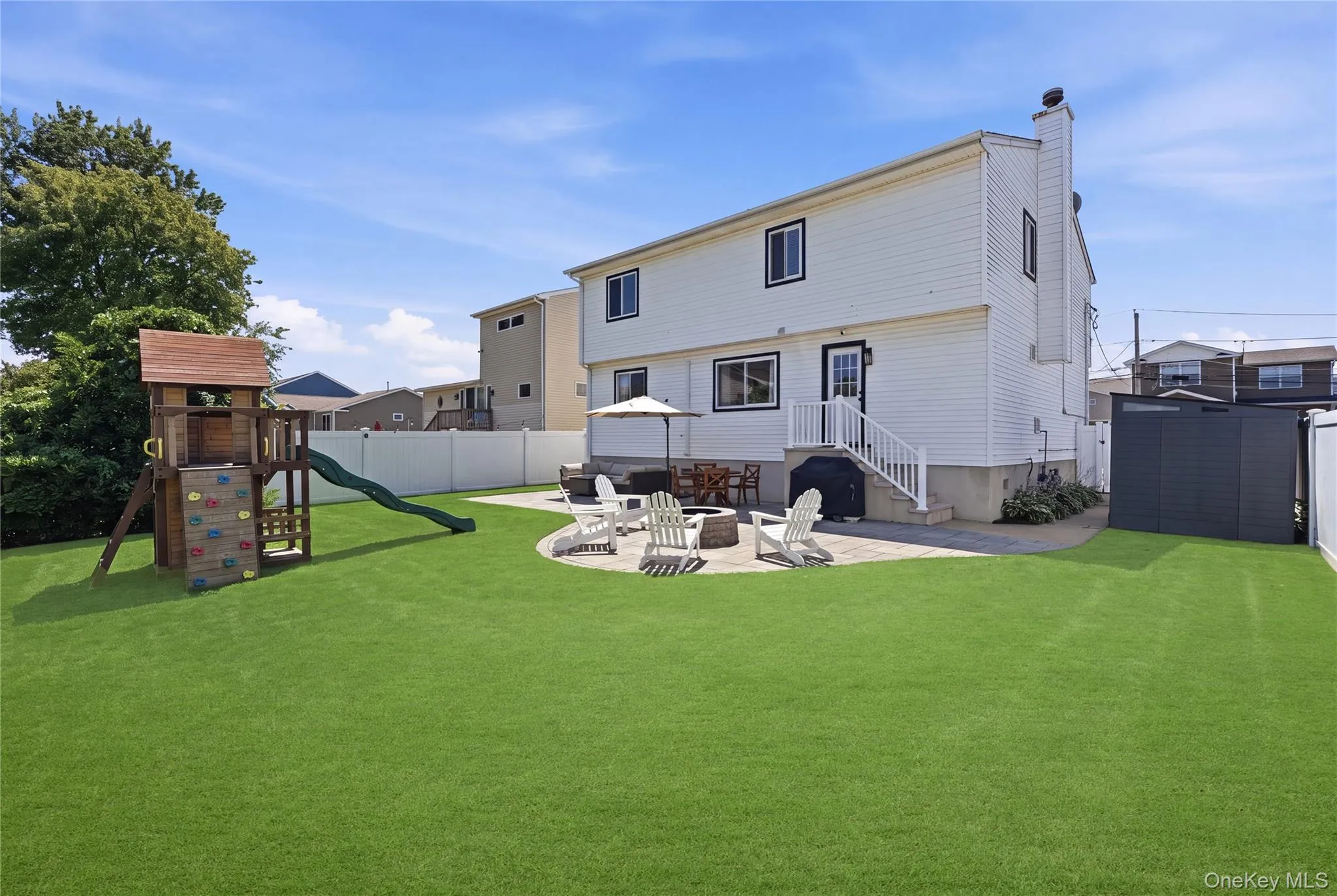 2569 Seminole Avenue, Hempstead, NY, 5 Bedrooms Bedrooms, 9 Rooms Rooms,2 BathroomsBathrooms,Residential,For Rent,Seminole,0,1030372 2569 Seminole Avenue, Hempstead, NY, 5 Bedrooms Bedrooms, 9 Rooms Rooms,2 BathroomsBathrooms,Residential,For Rent,Seminole,0,1030372